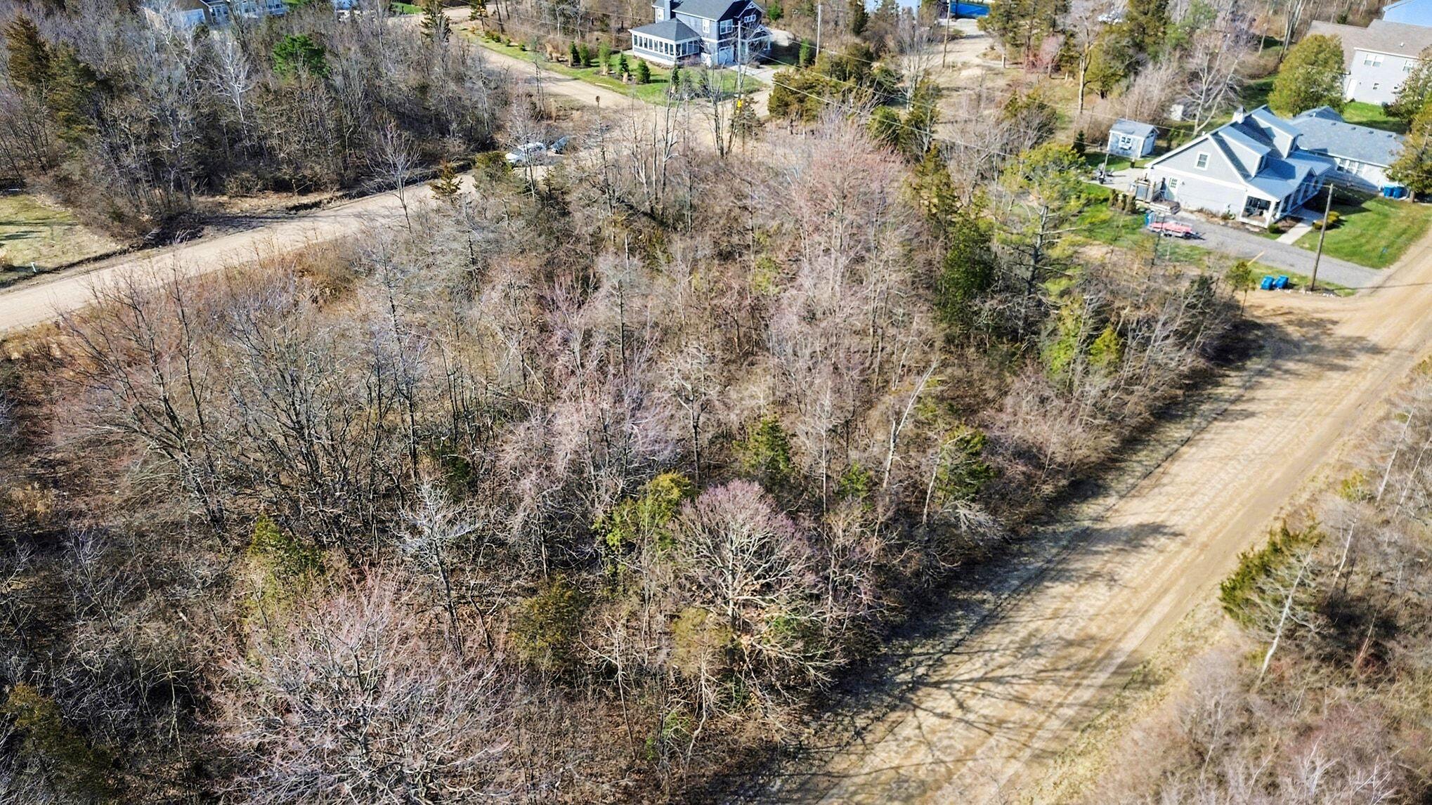 V/l Orchard Road South Haven MI 49090