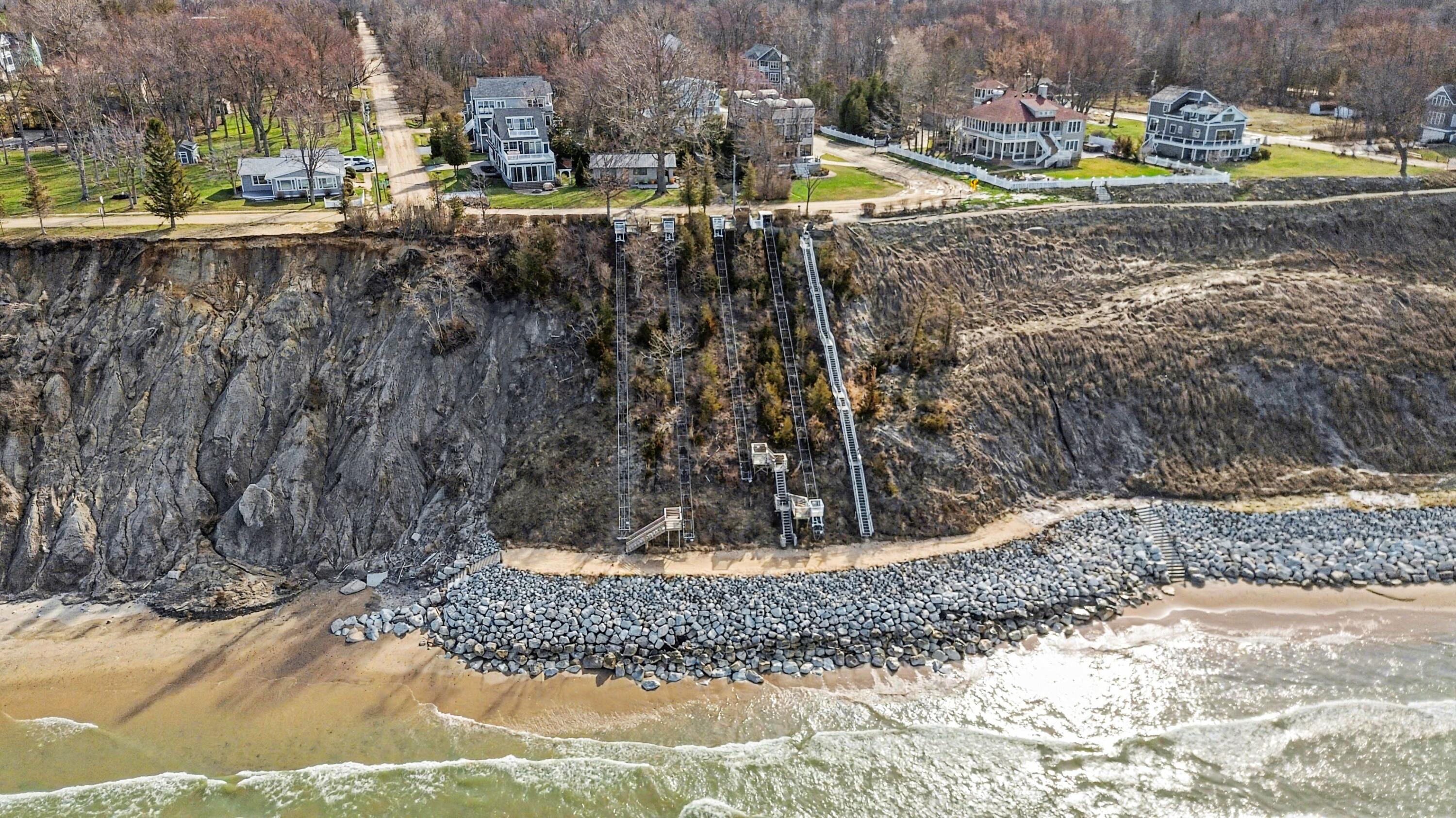 V/l Orchard Road South Haven MI 49090