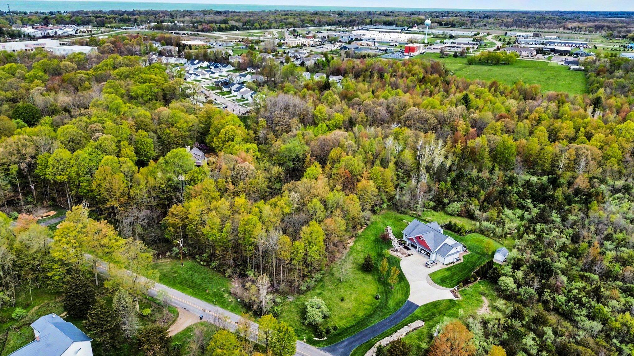 V/l 6th Avenue South Haven MI 49090