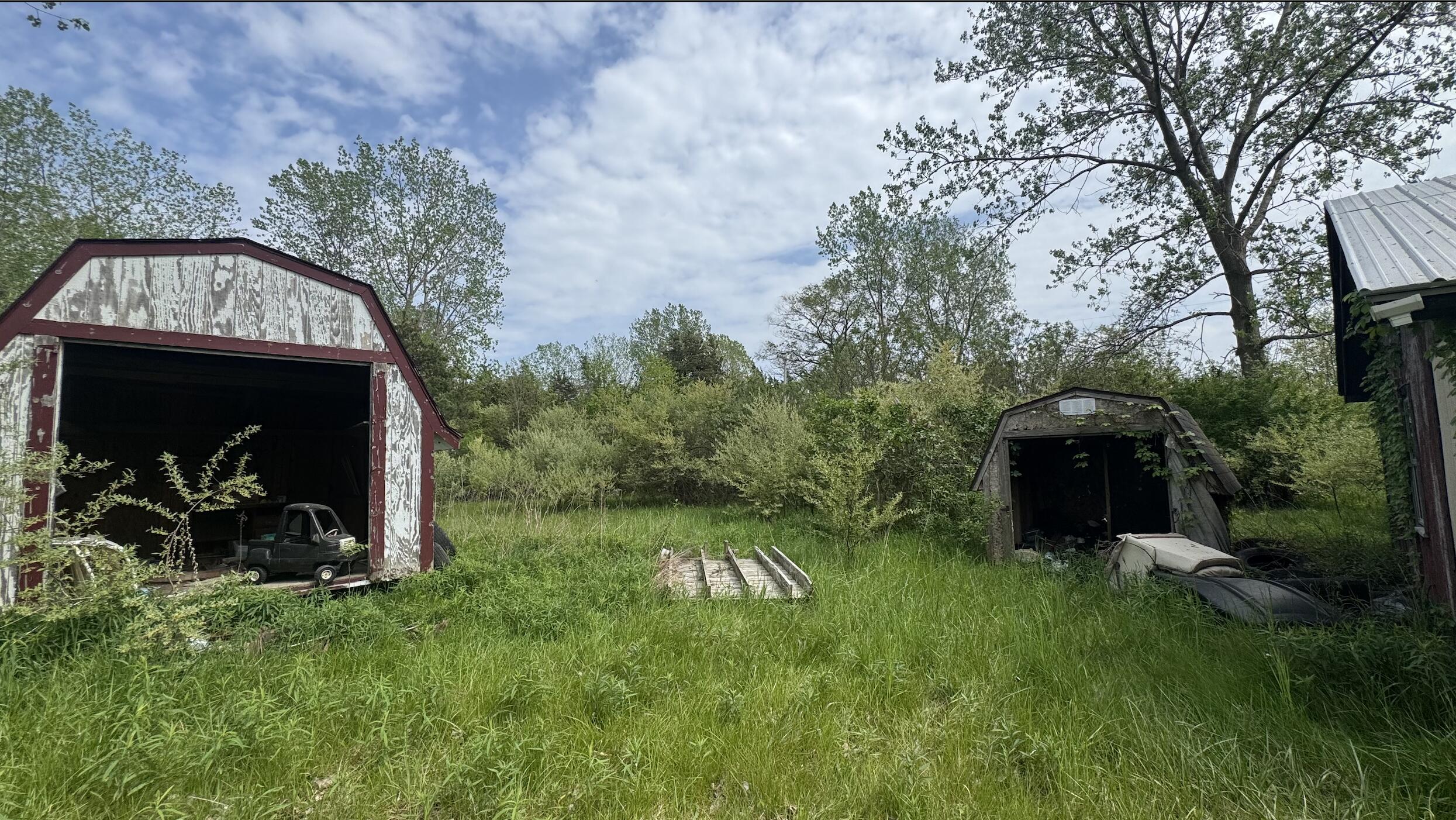 6890/6882 116th Avenue Fennville MI 49408