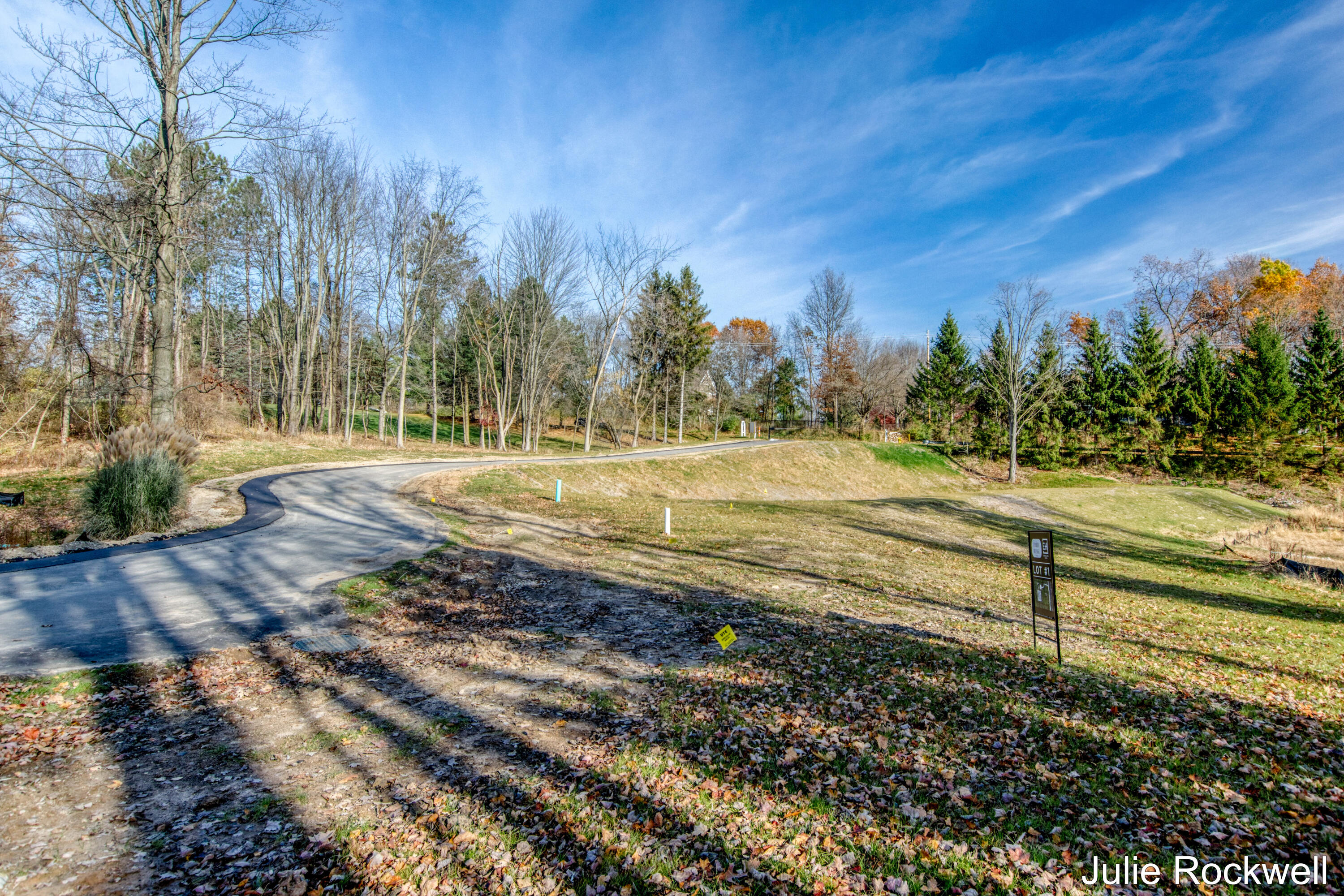 639 Crahen Avenue NE Grand Rapids MI 49525