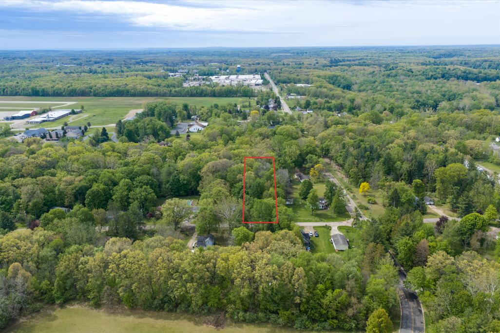 202 Lowe Street Allegan MI 49010