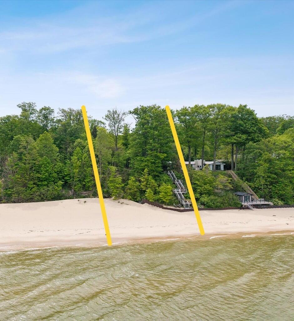 Coloma MI, 6056 Dune Path