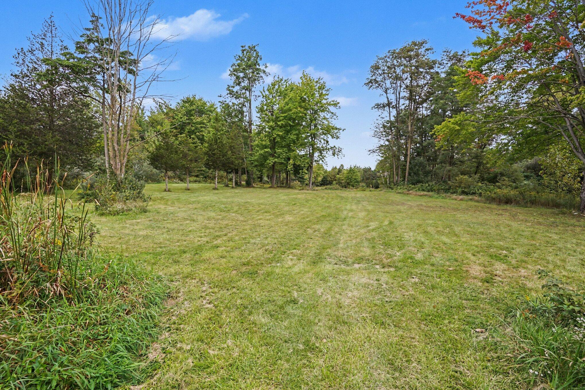 V/l County Road 376 Covert MI 49013