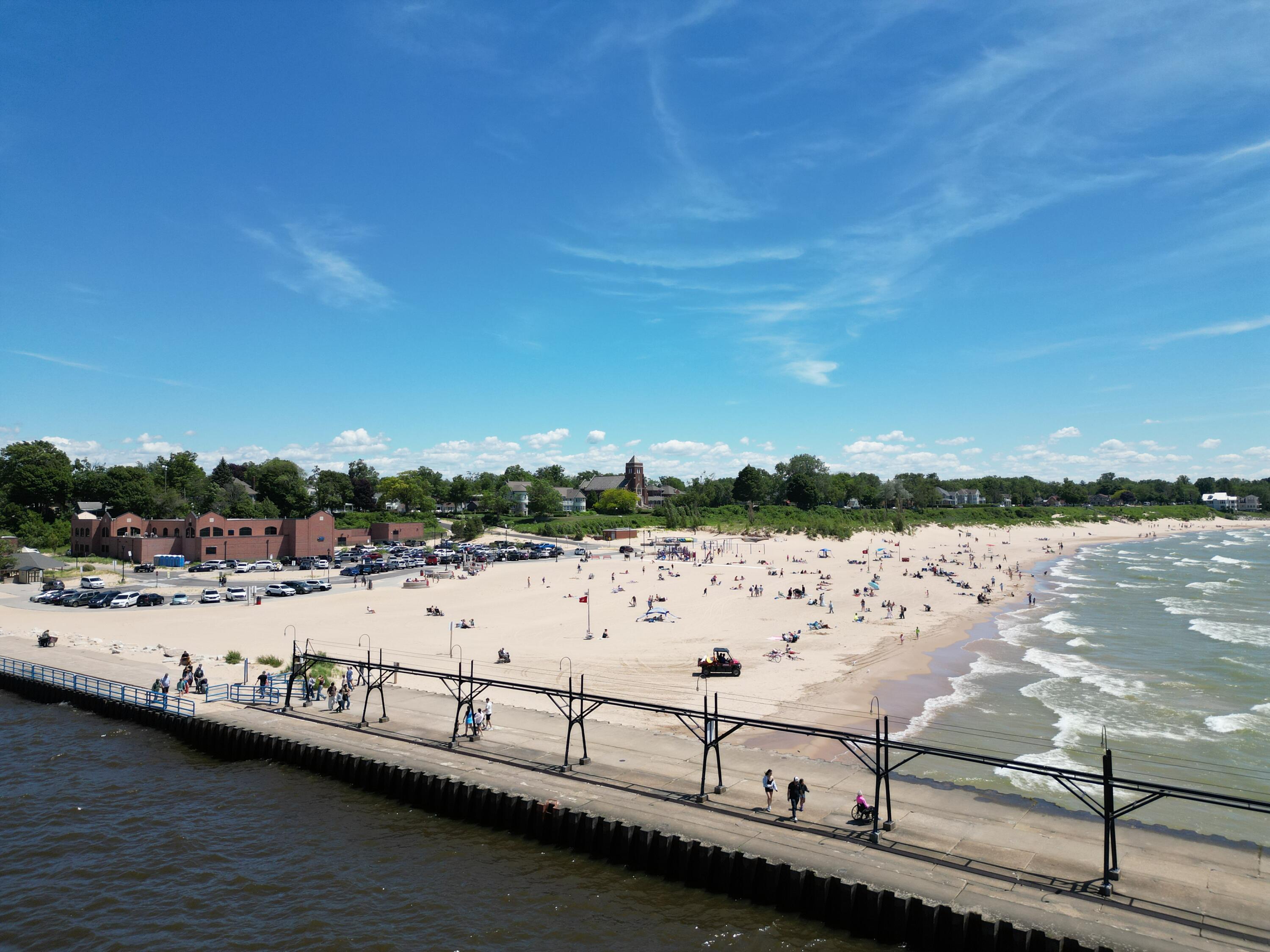7251 Lakeview Avenue South Haven MI 49090