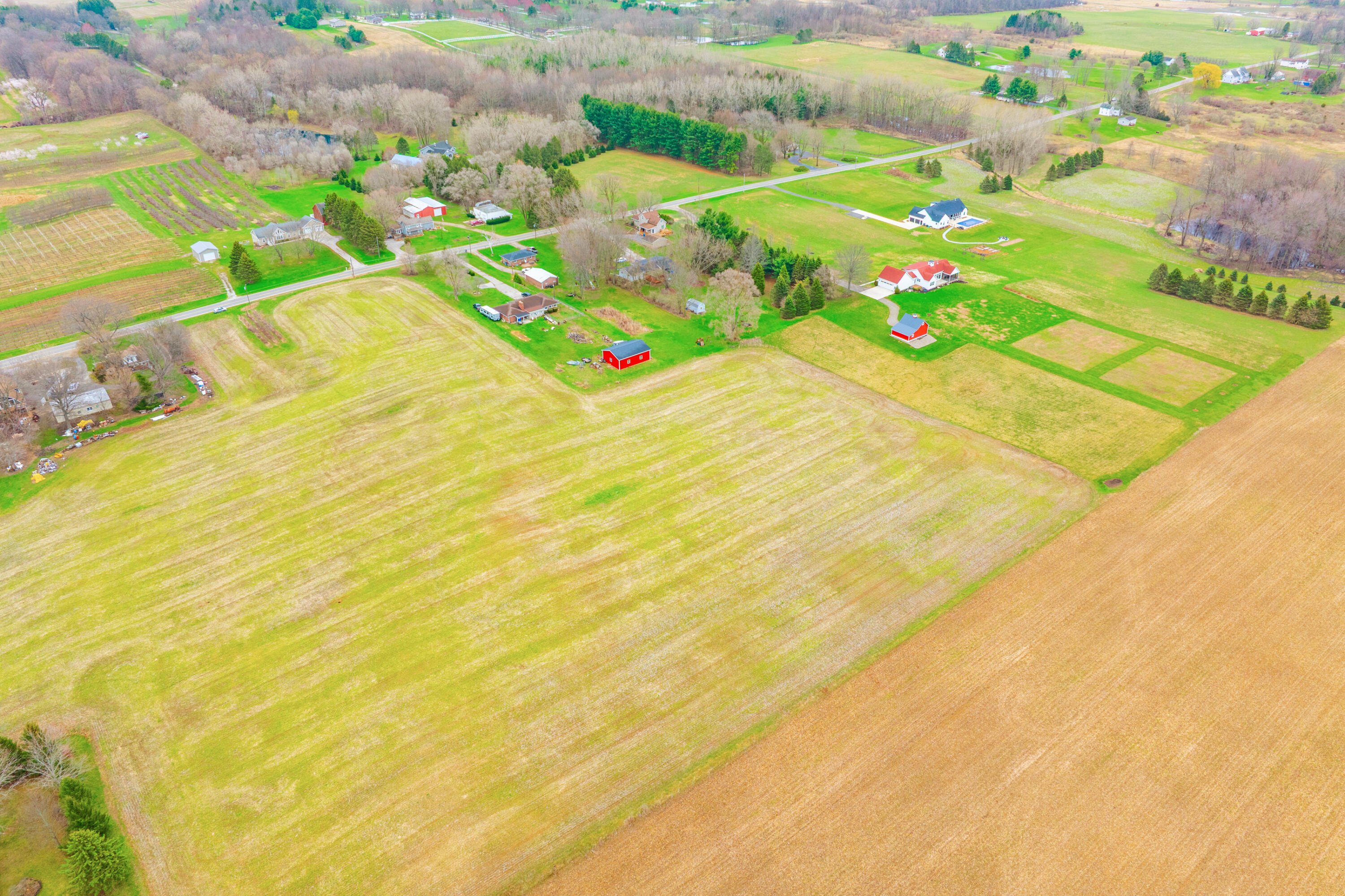 V/l 4 Scottdale Road Berrien Springs MI 49103