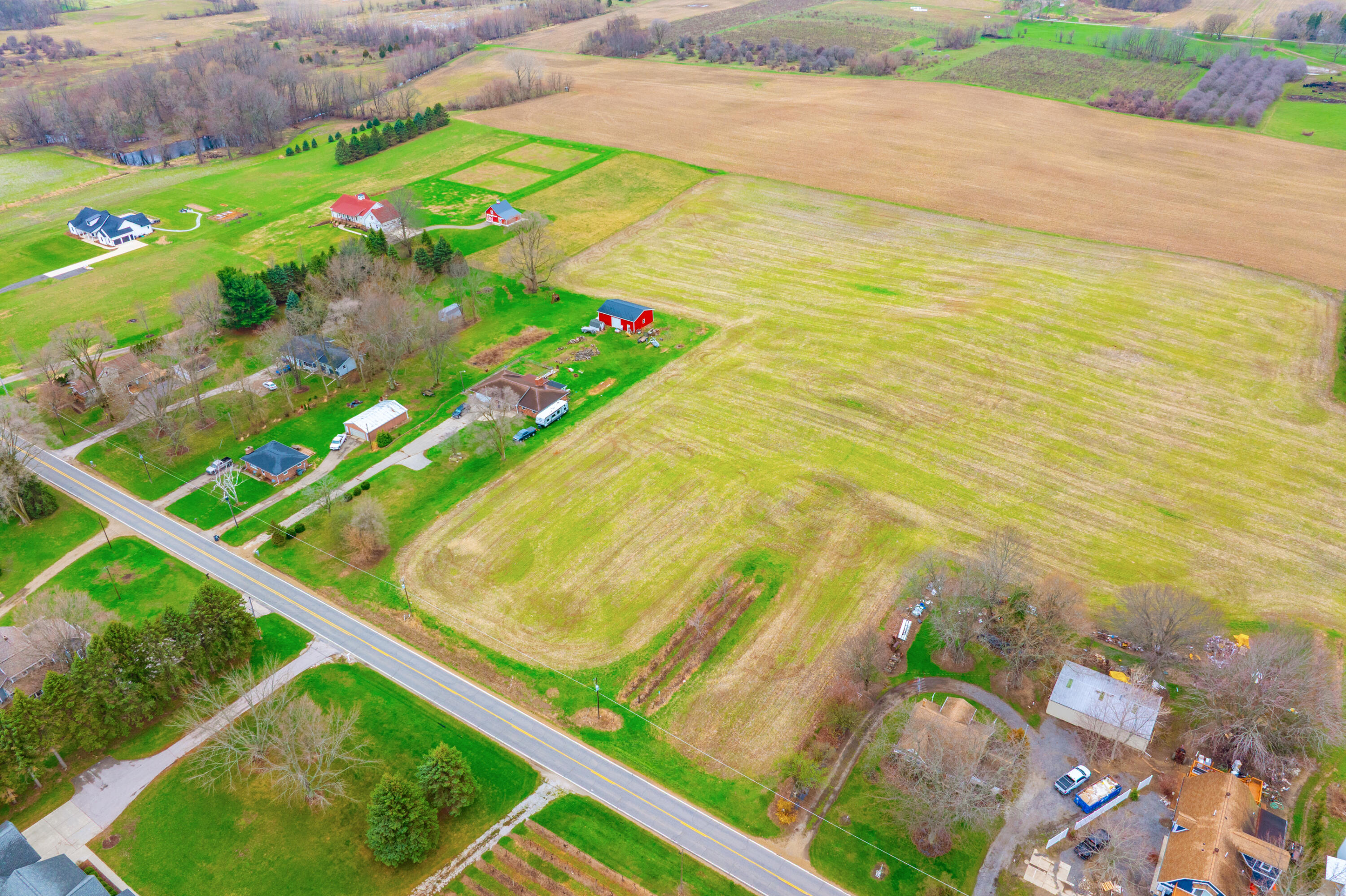 V/l 4 Scottdale Road Berrien Springs MI 49103
