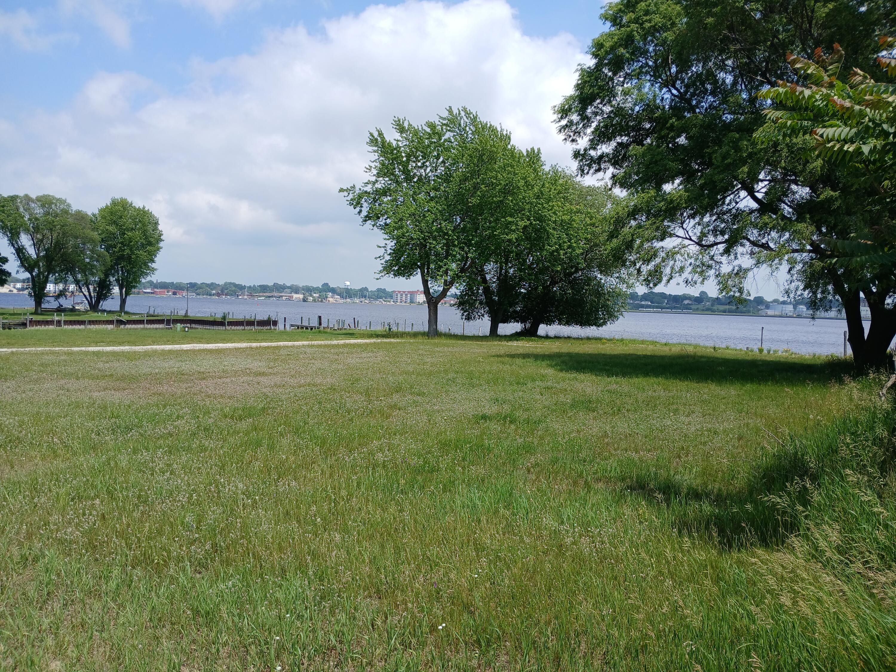 846 S Lakeshore Drive Ludington MI 49431