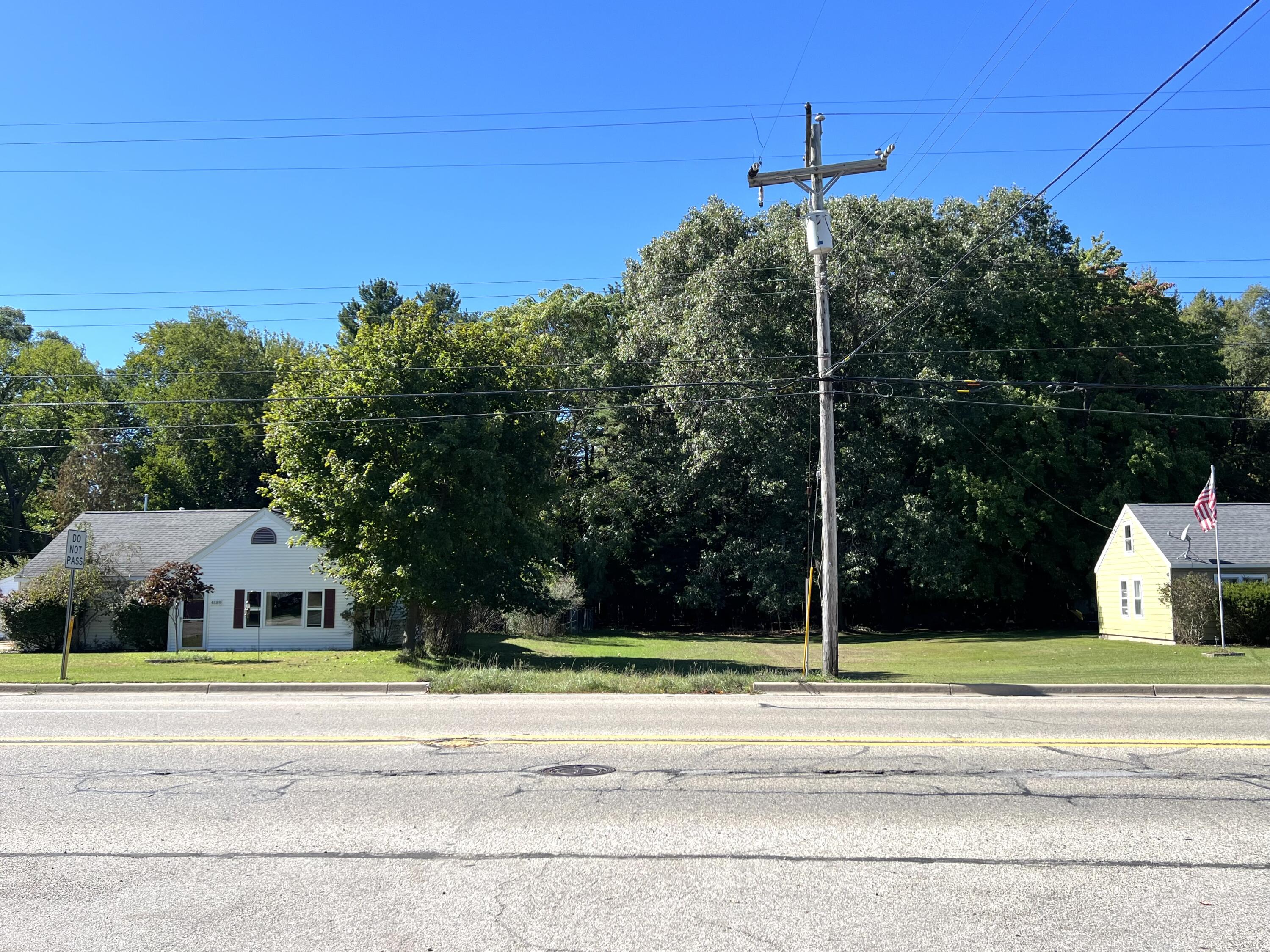 4575 Henry Street Norton Shores MI 49441