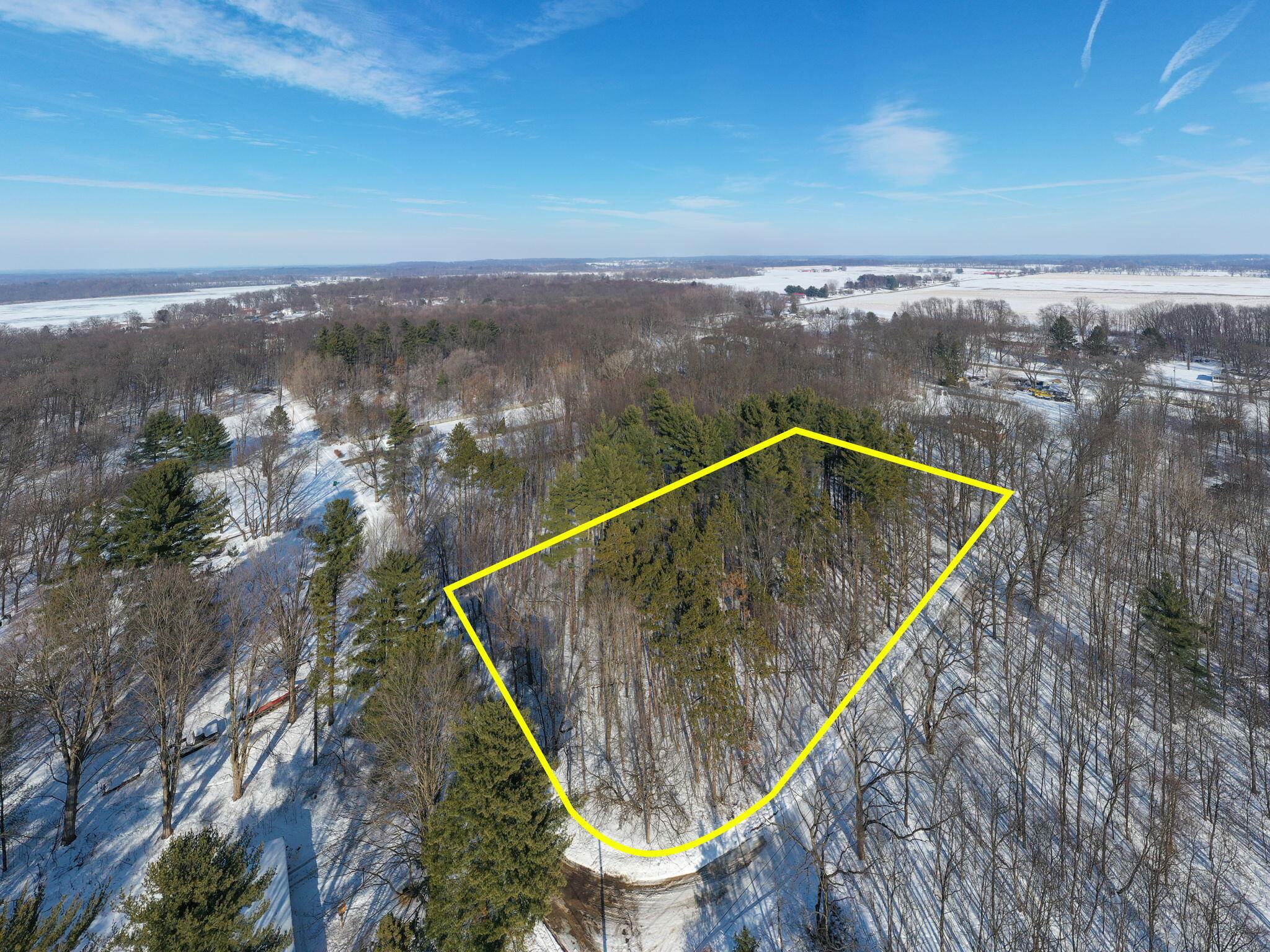 22160 Country Trace Edwardsburg MI 49112