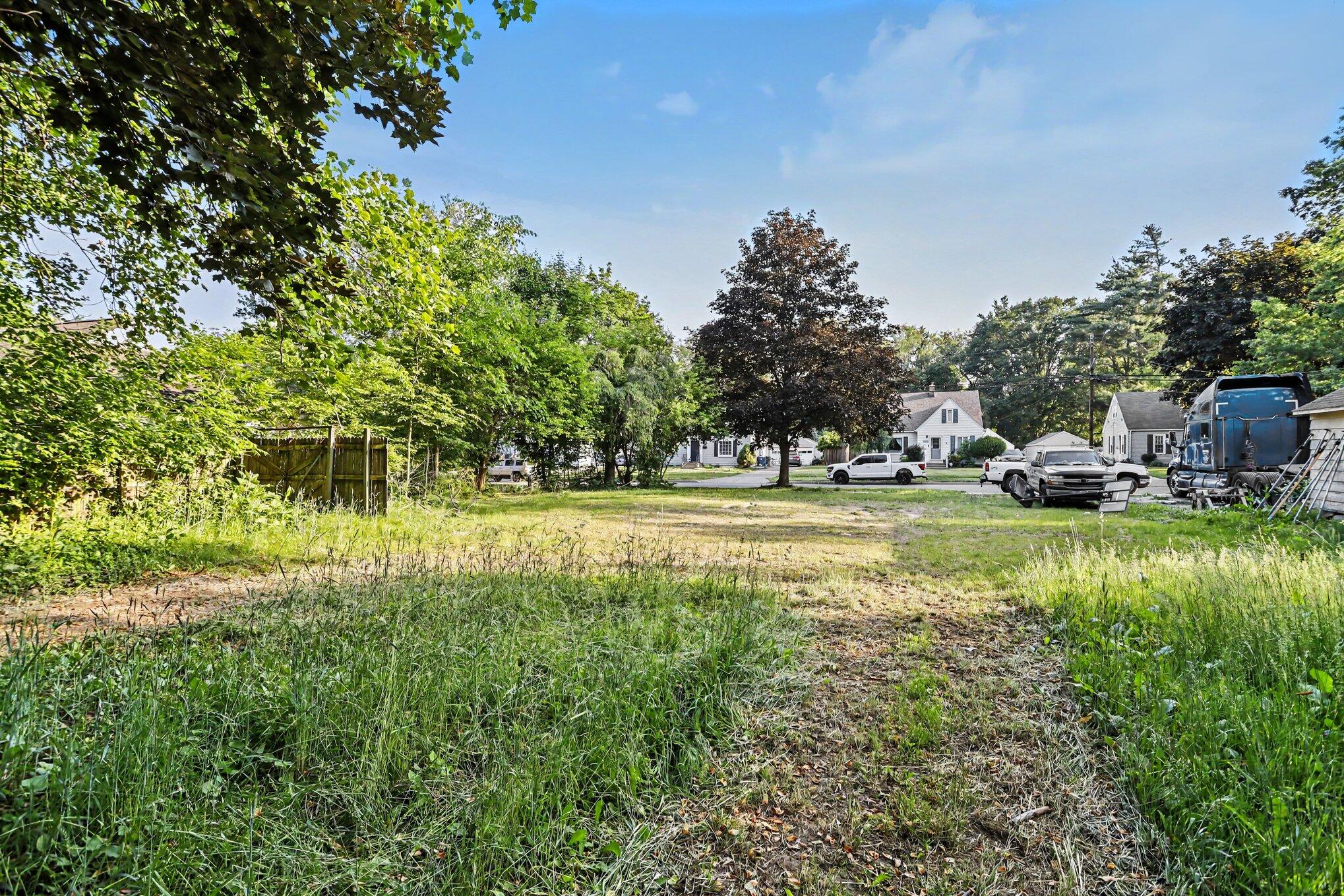 2302 Glendale Boulevard Kalamazoo MI 49004