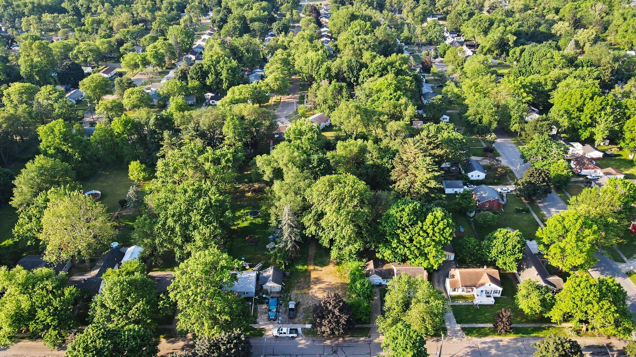 2302 Glendale Boulevard Kalamazoo MI 49004