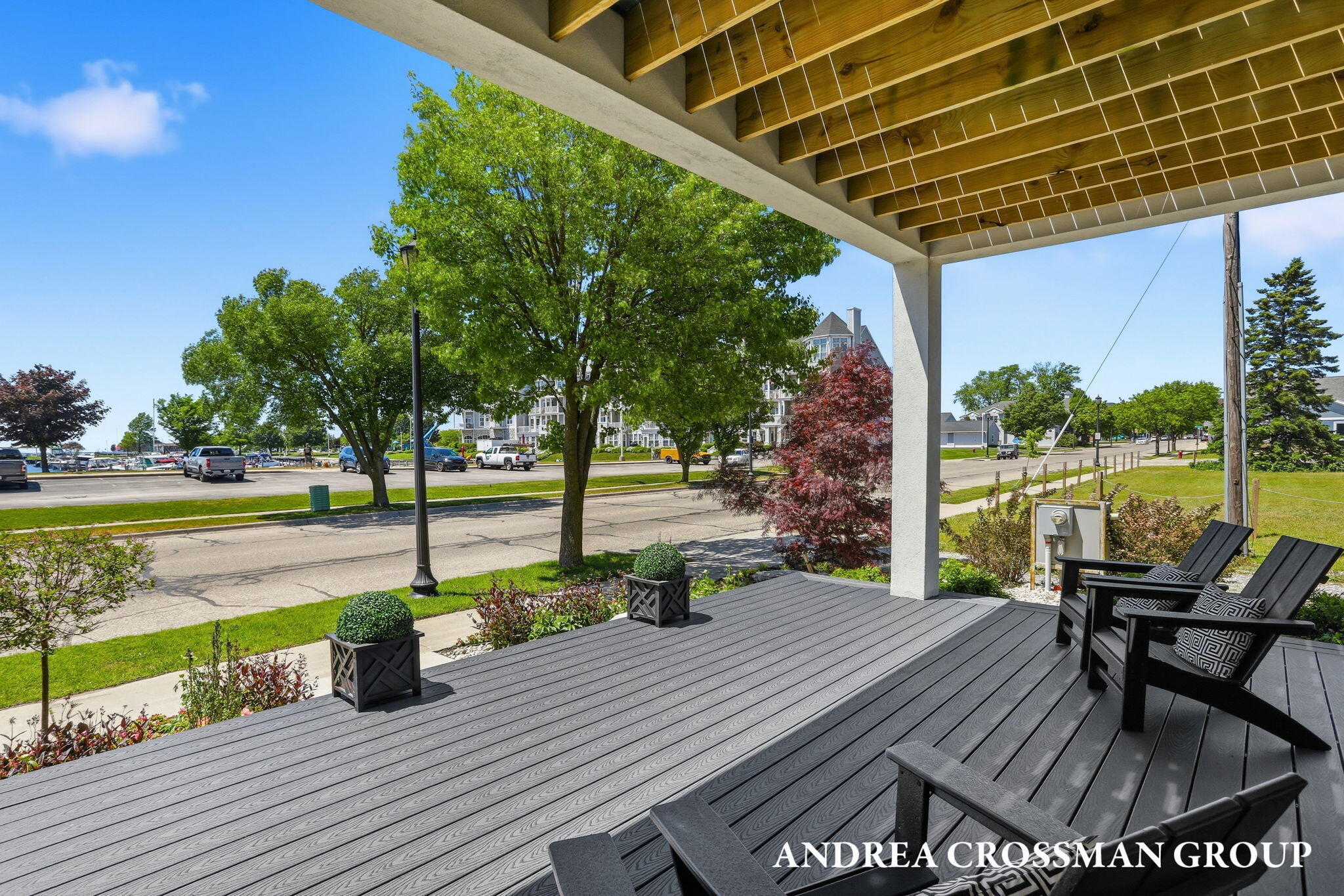 413 S Rath Avenue Ludington MI 49431