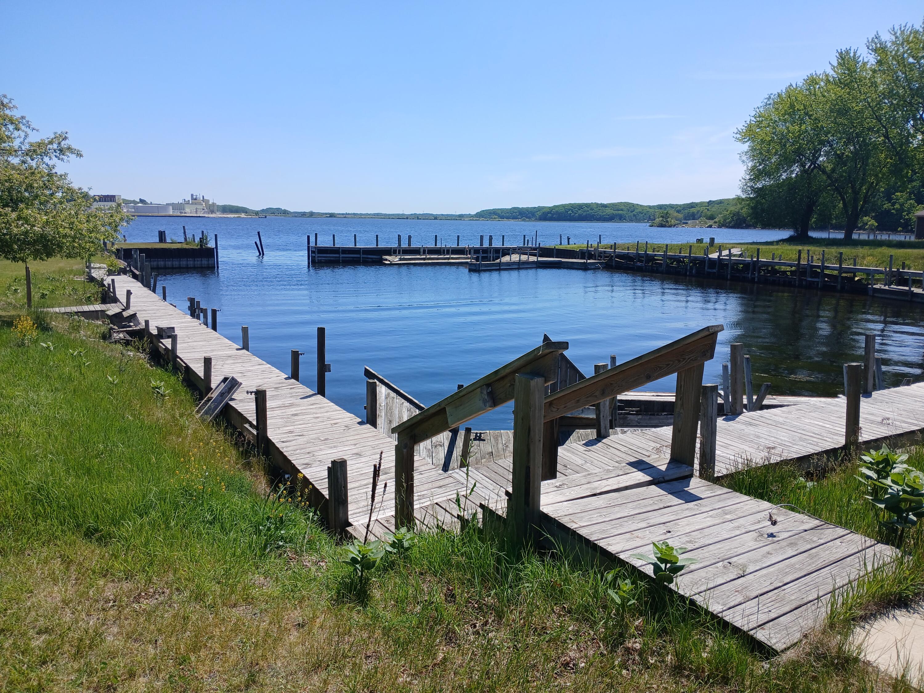 846 S Lakeshore Drive Ludington MI 49431