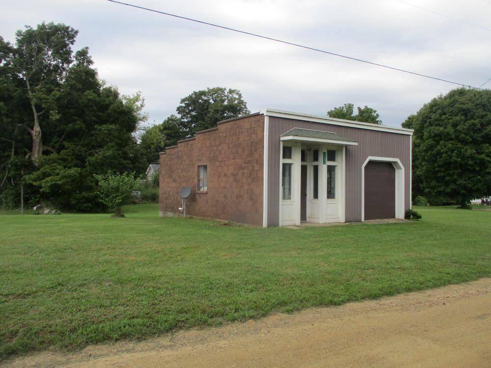 55694 Goff Lake Road Marcellus MI 49067