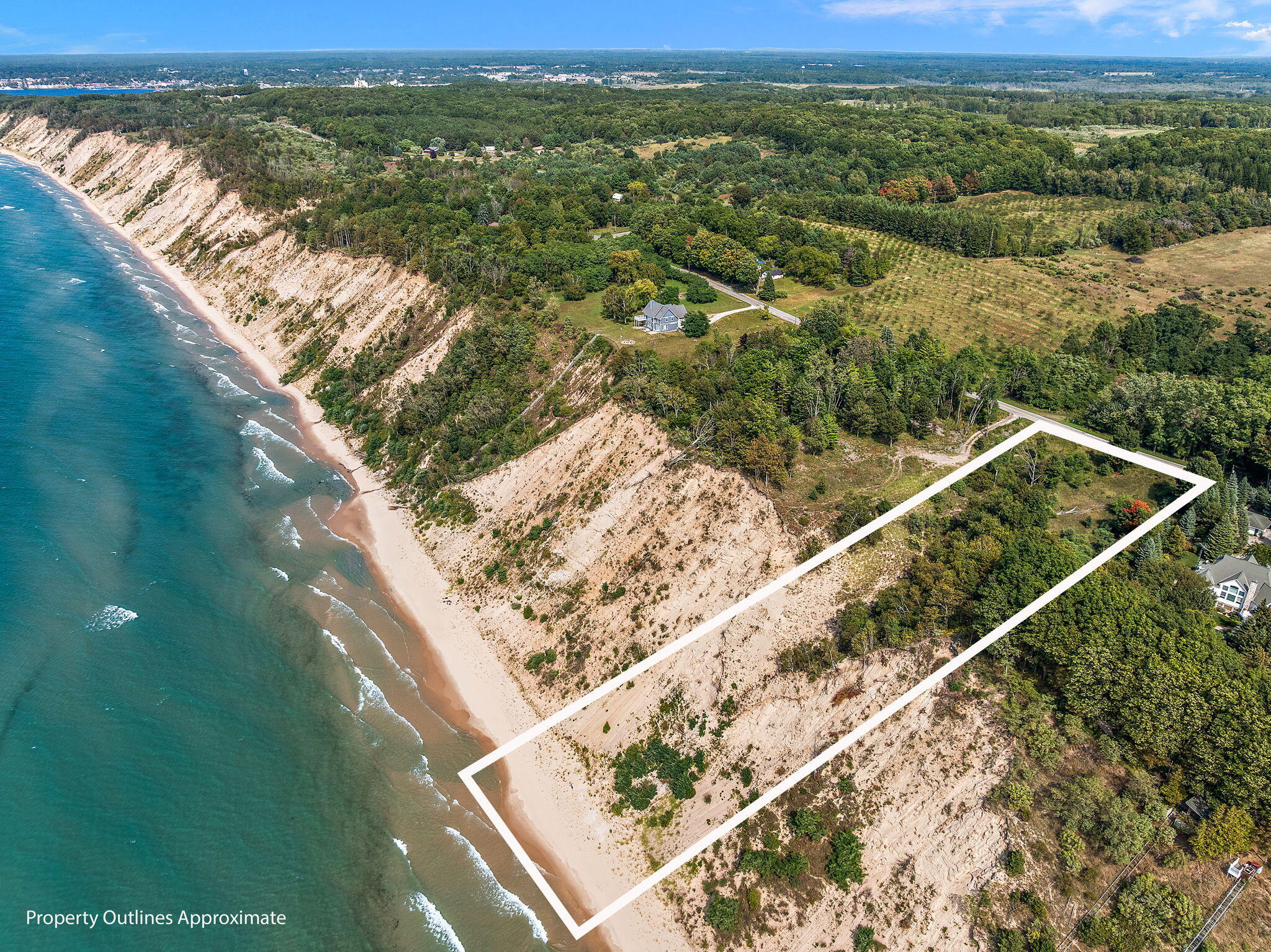 2989 S Lakeshore Drive Ludington MI 49431
