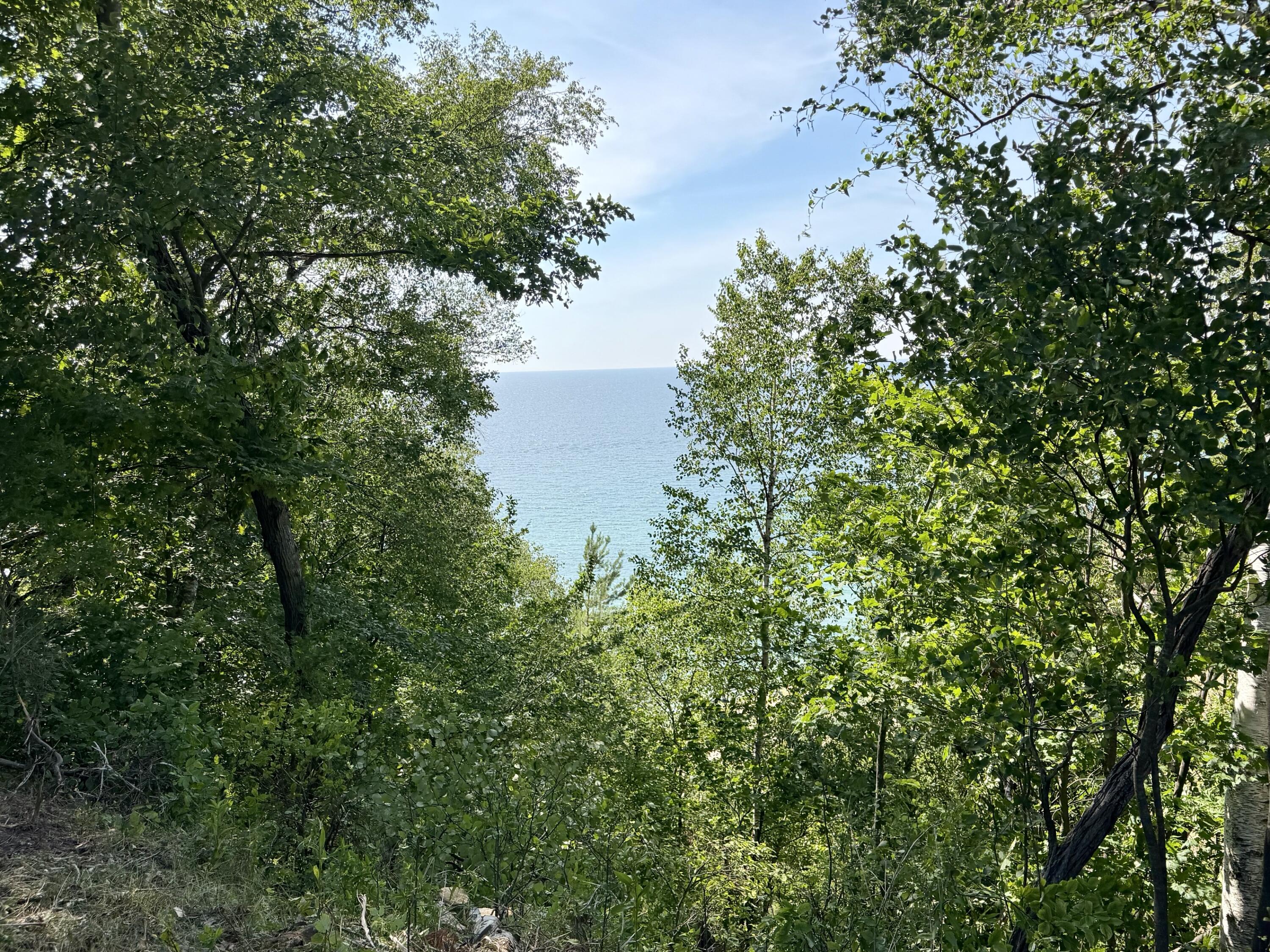 2989 S Lakeshore Drive Ludington MI 49431