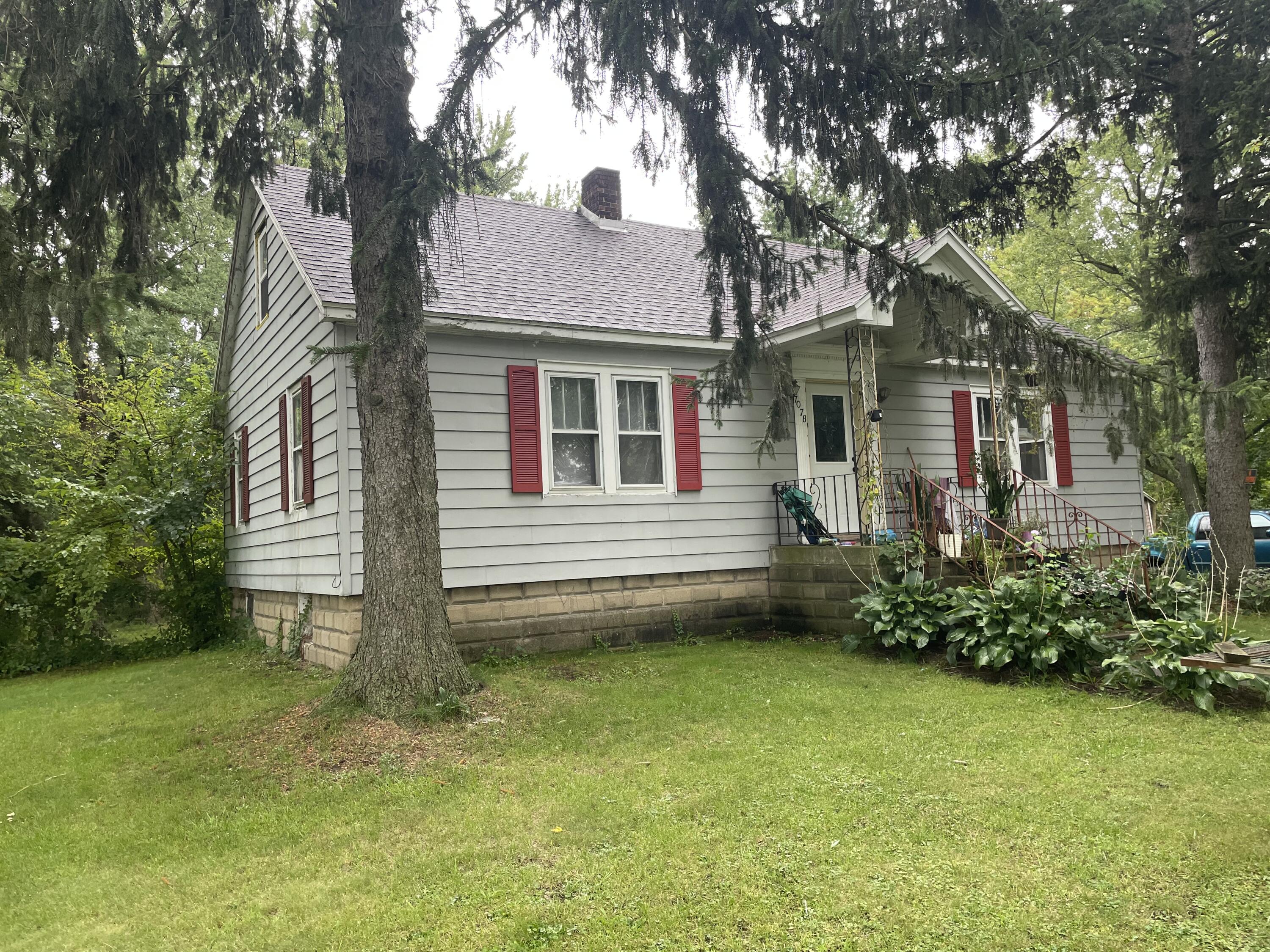 7078 W Us 12 Three Oaks MI 49128