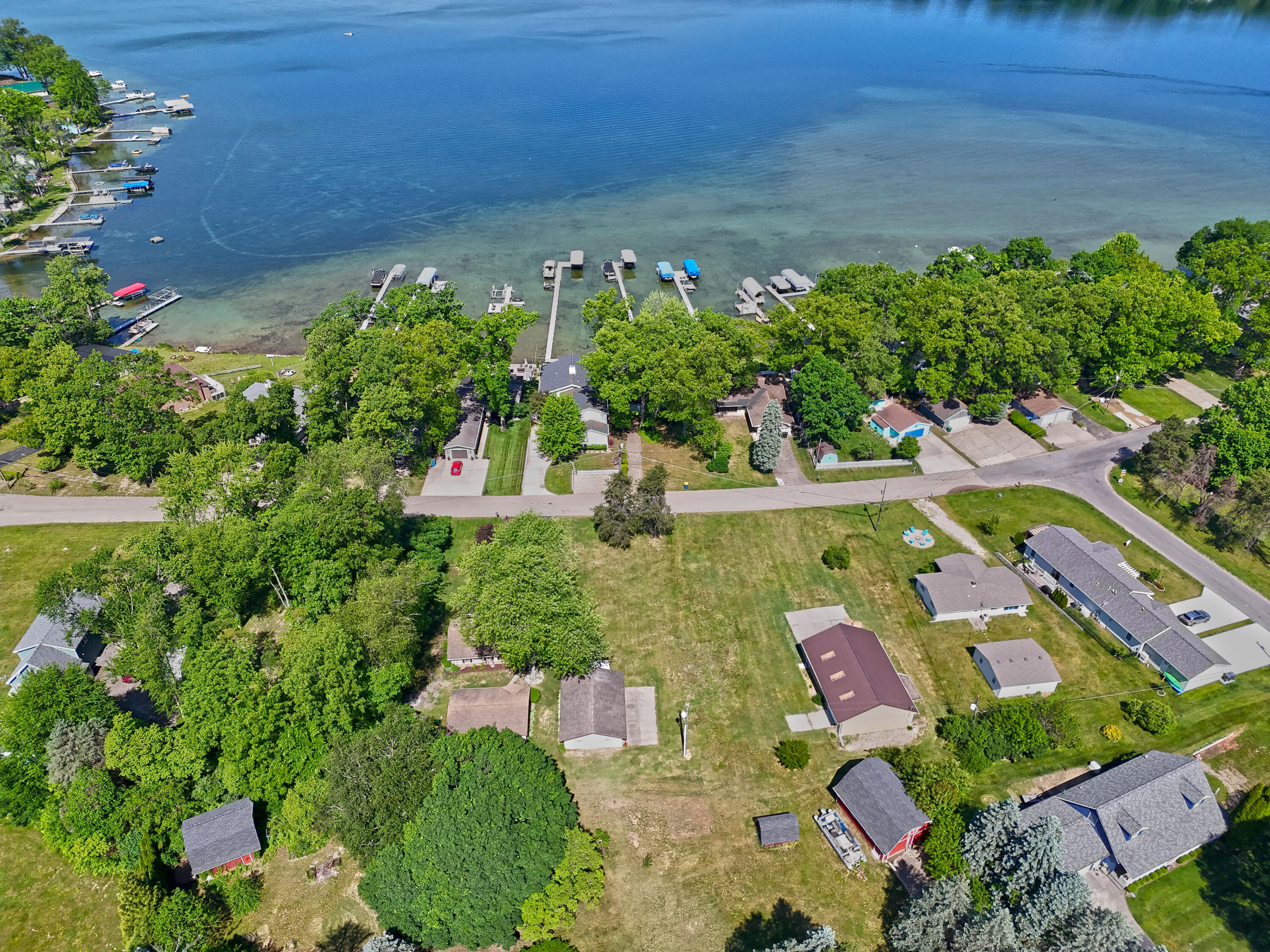 E Lakeshore Drive Dowagiac MI 49047