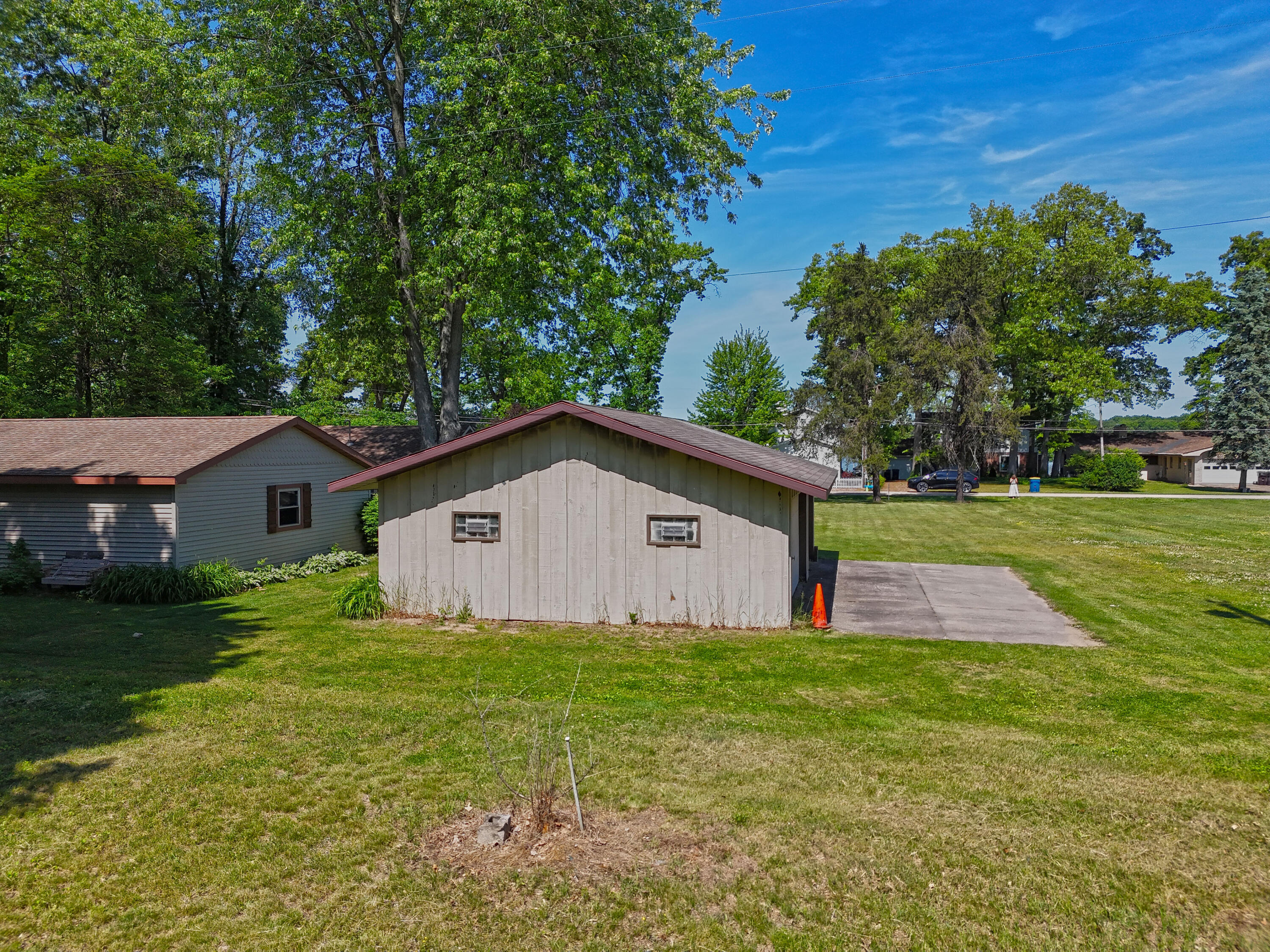 E Lakeshore Drive Dowagiac MI 49047