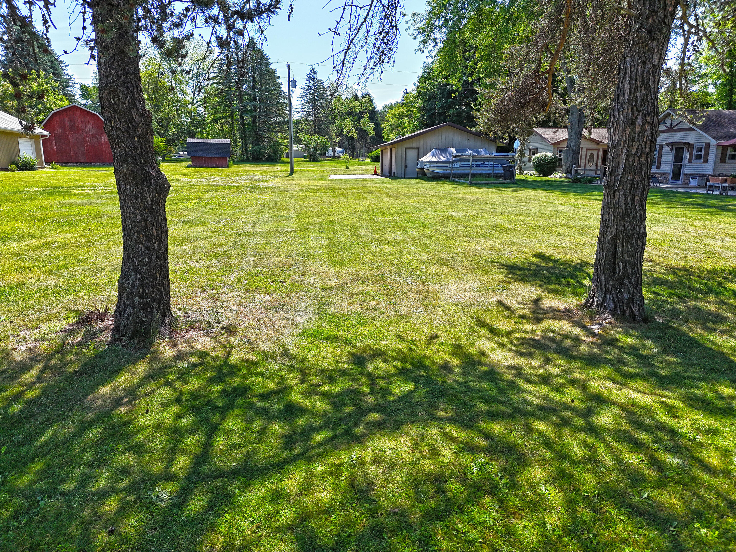 E Lakeshore Drive Dowagiac MI 49047