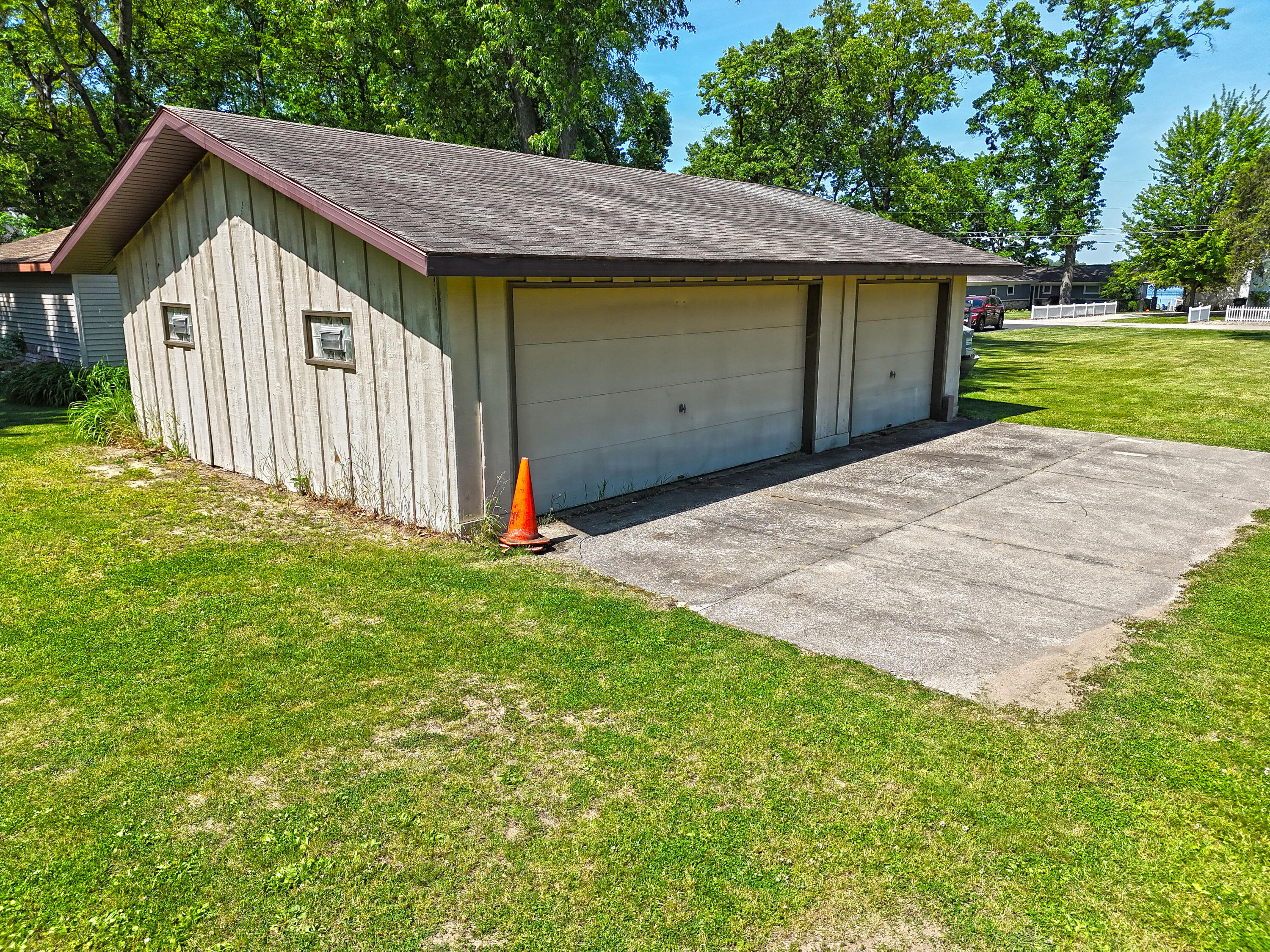 E Lakeshore Drive Dowagiac MI 49047