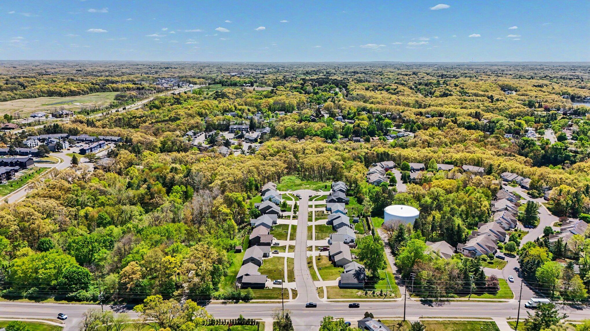 4777 Trail View NE Grand Rapids MI 49525