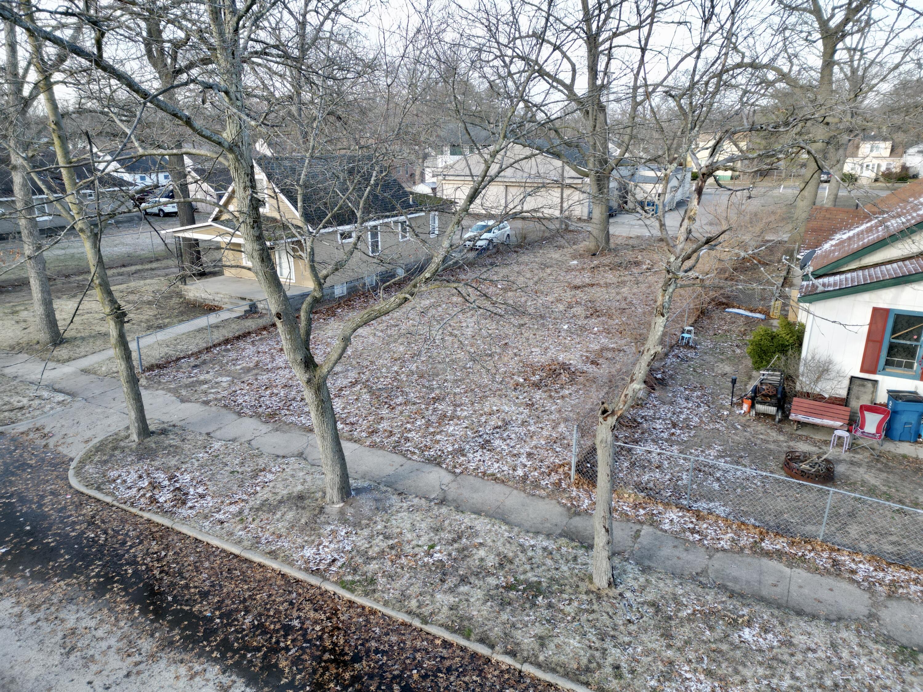 2011 5th Street Muskegon MI 49444