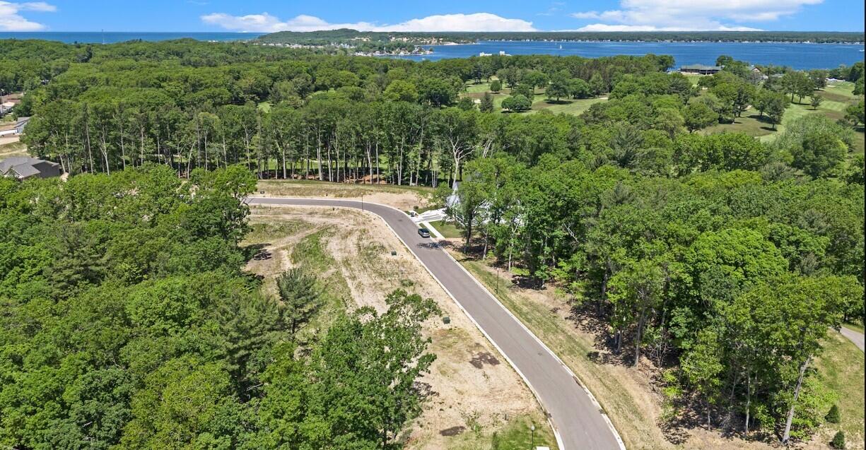 #5 Duneside Trail Muskegon MI 49441
