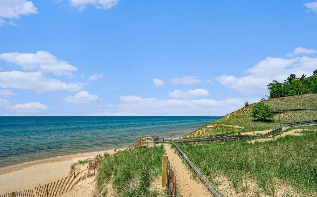 #5 Duneside Trail Muskegon MI 49441