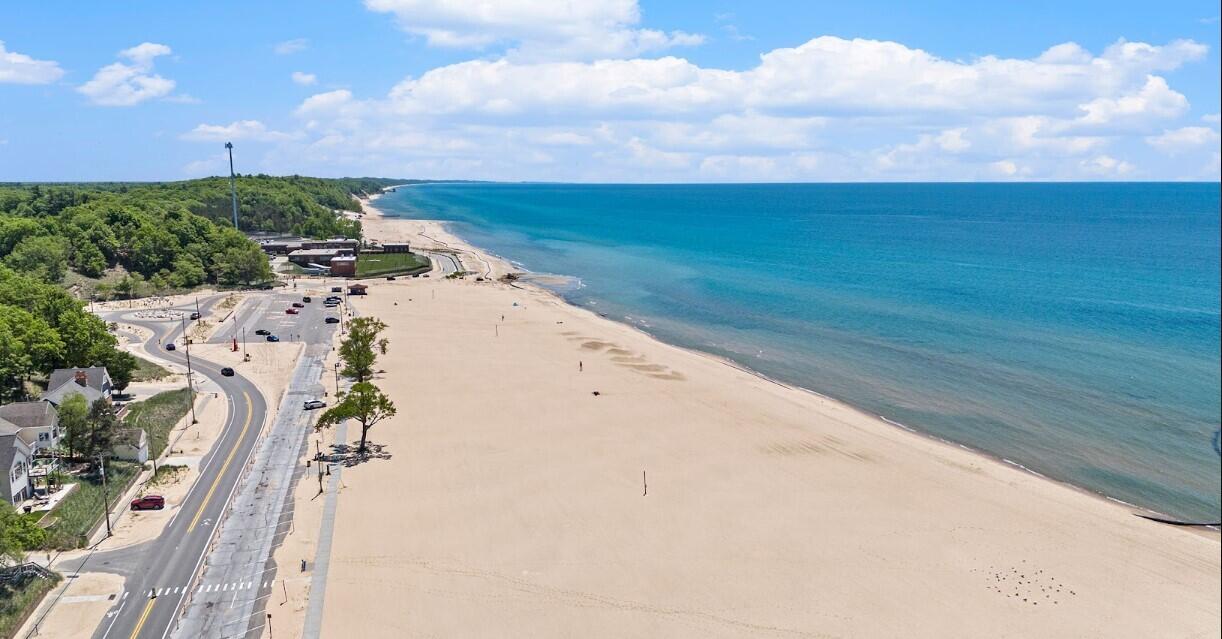 #5 Duneside Trail Muskegon MI 49441