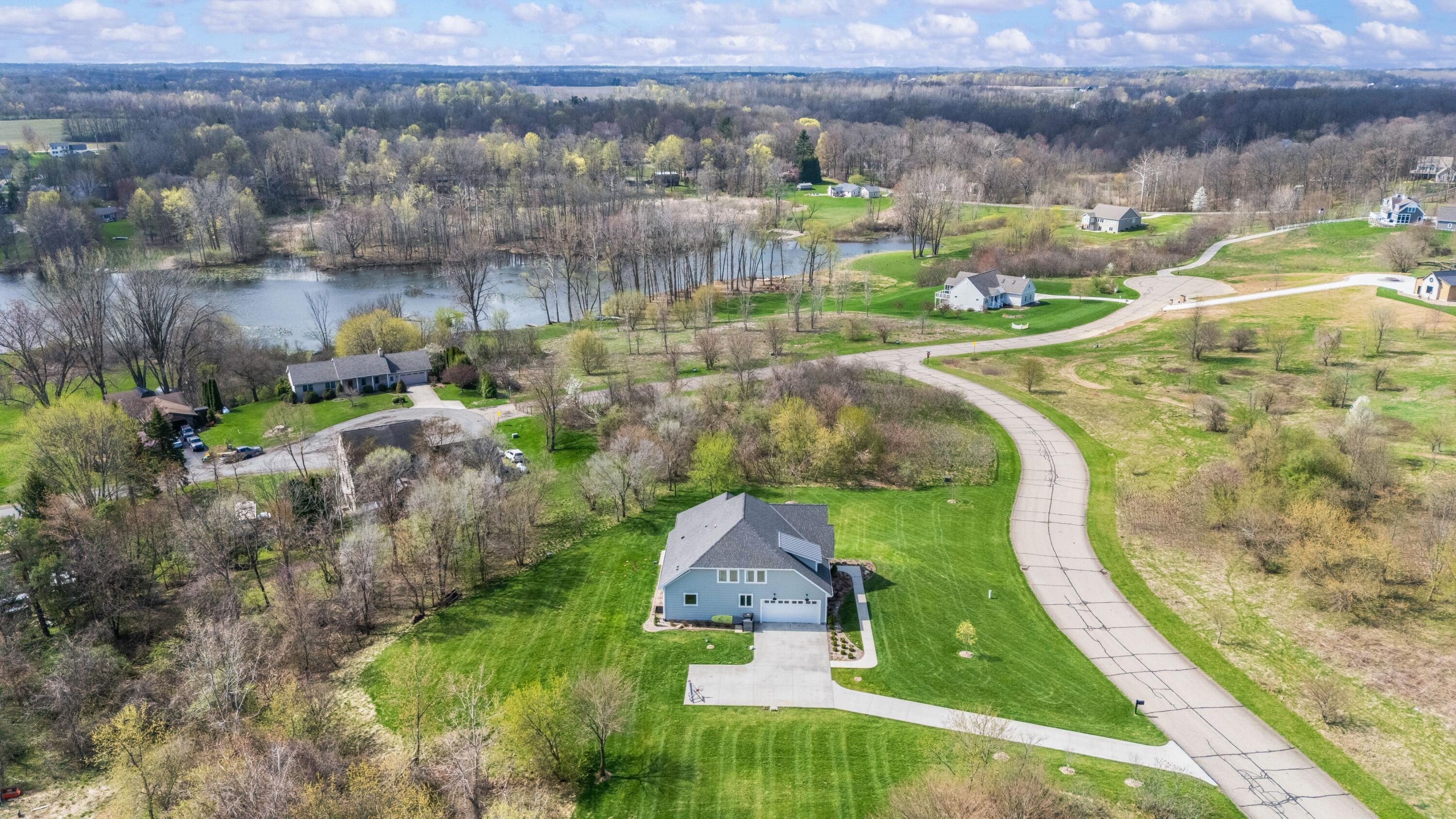 2686 W Lakeland Drive Berrien Springs MI 49103