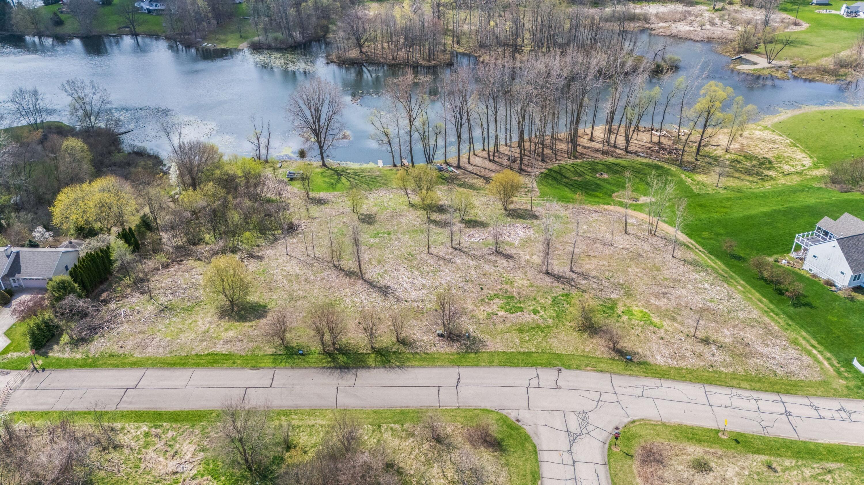 2686 W Lakeland Drive Berrien Springs MI 49103
