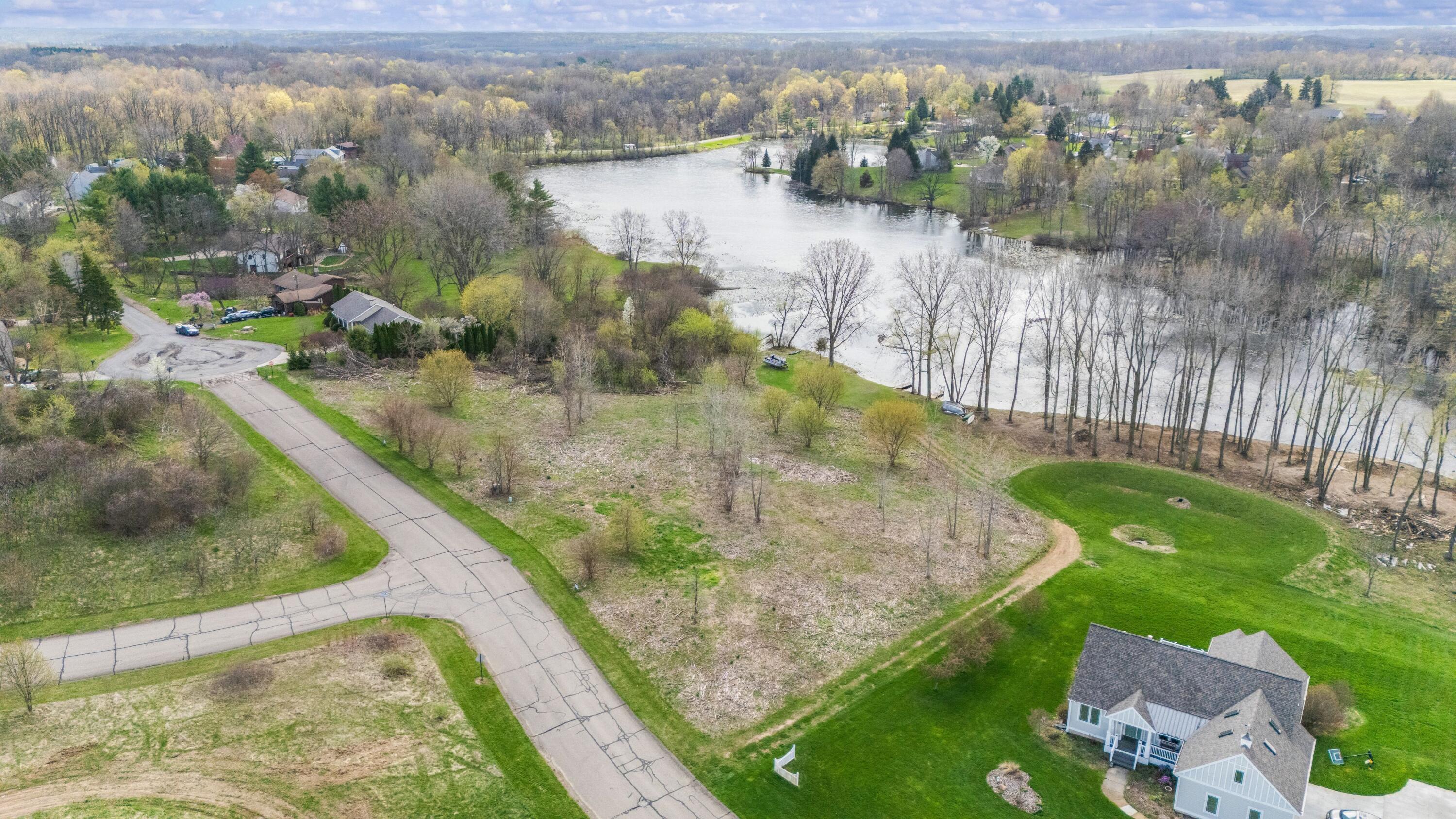 2686 W Lakeland Drive Berrien Springs MI 49103