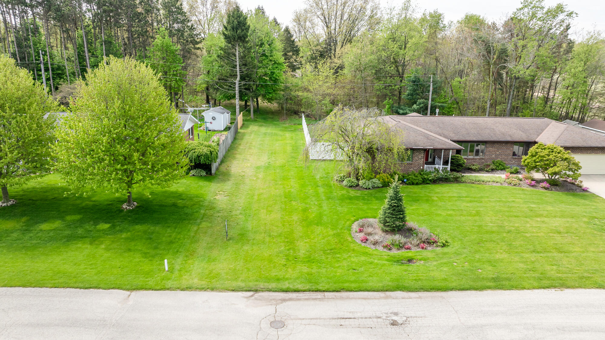 0A Linke Road Bridgman MI 49106