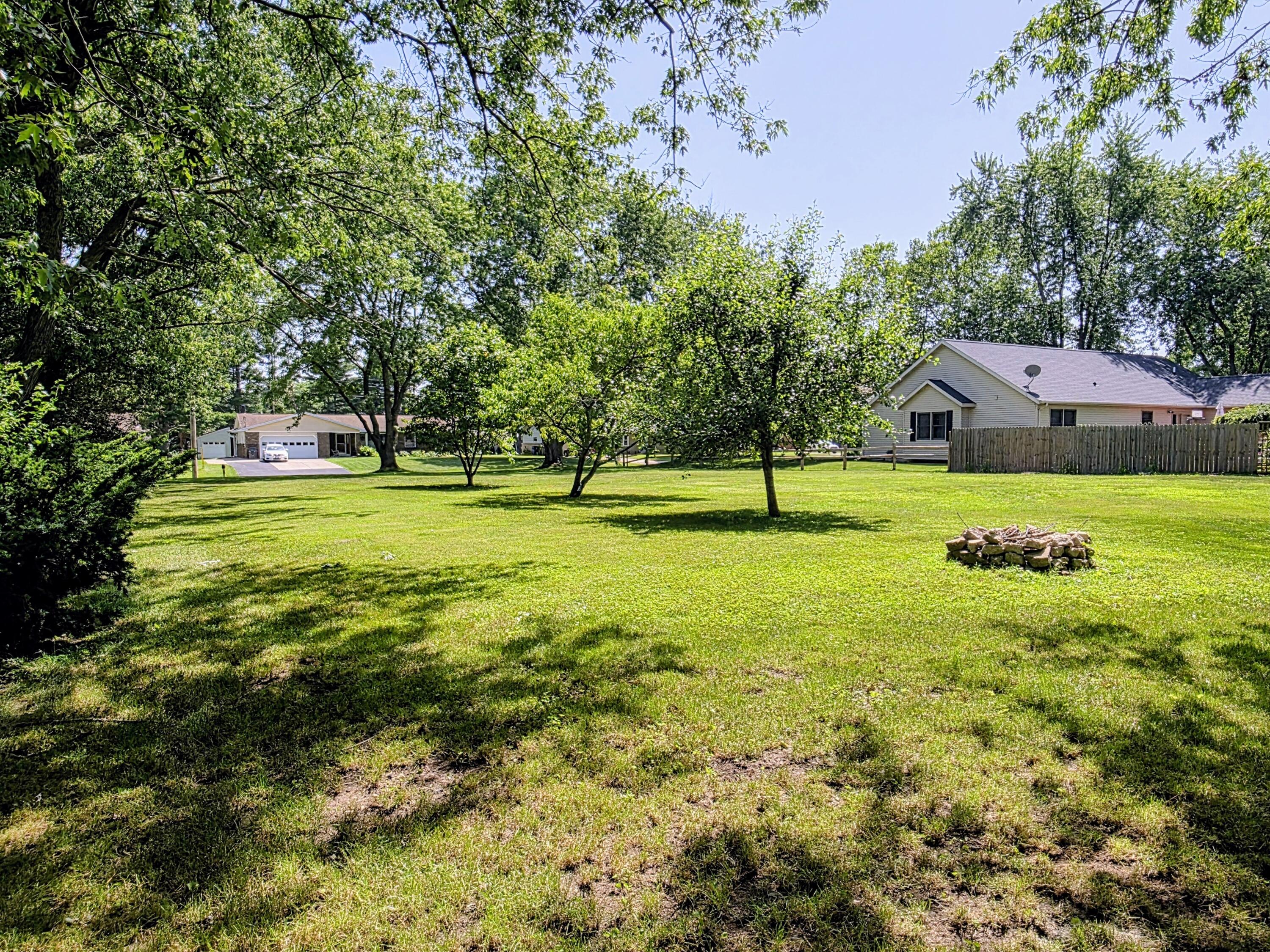 6421 Plainfield Avenue Kalamazoo MI 49048
