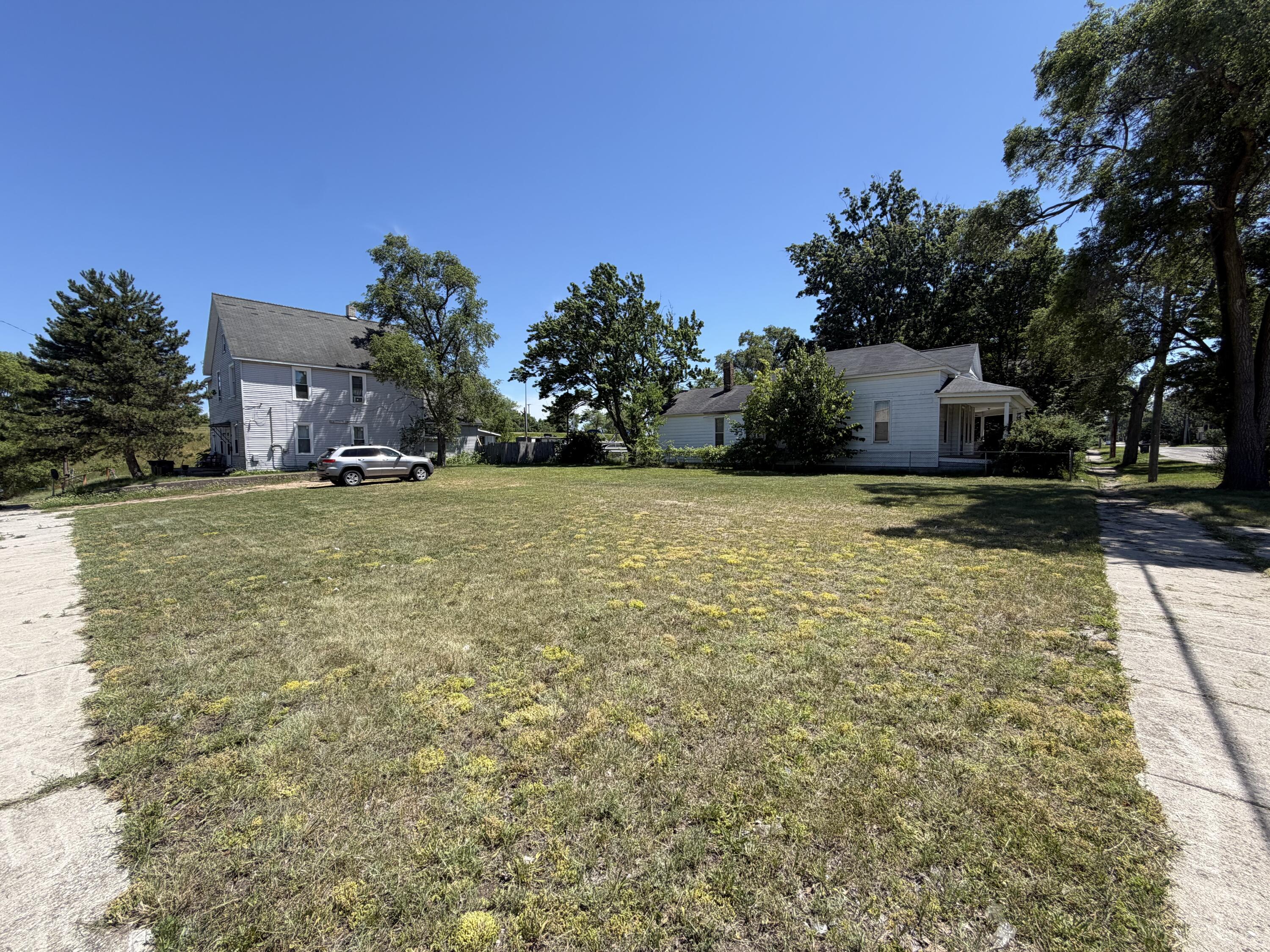 1430 Beidler Street Muskegon MI 49441