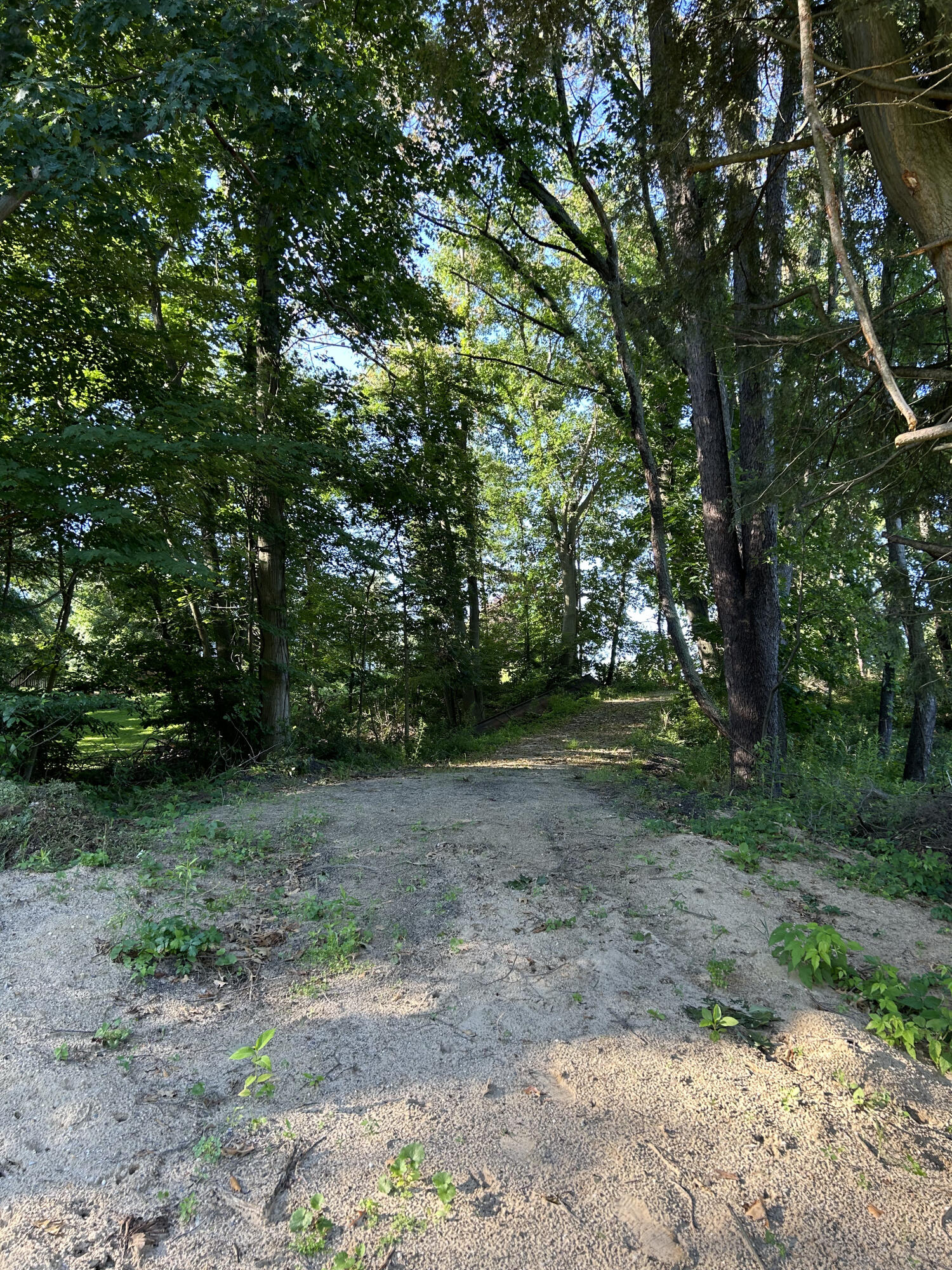V/l Valley View Avenue Holland MI 49424