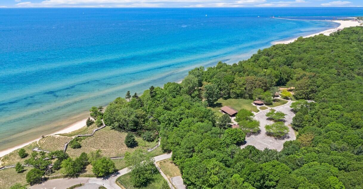 #18 Duneside Trail Muskegon MI 49441