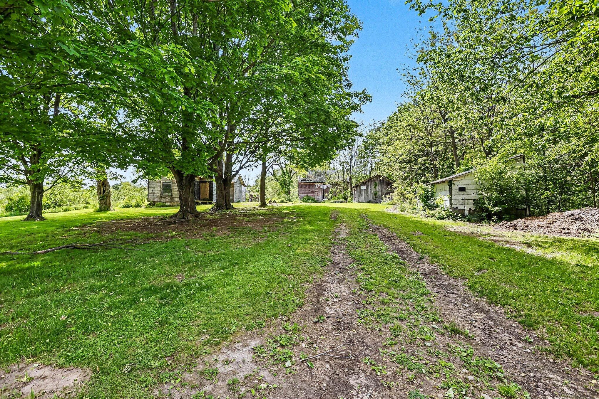 4244 Hillandale Road Sodus MI 49126