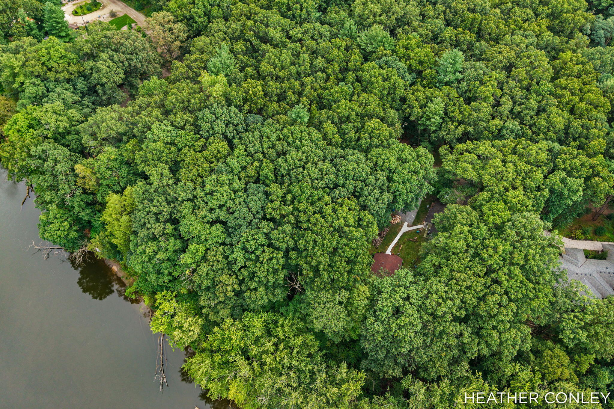 3125 Riverbend Trail Fennville MI 49408