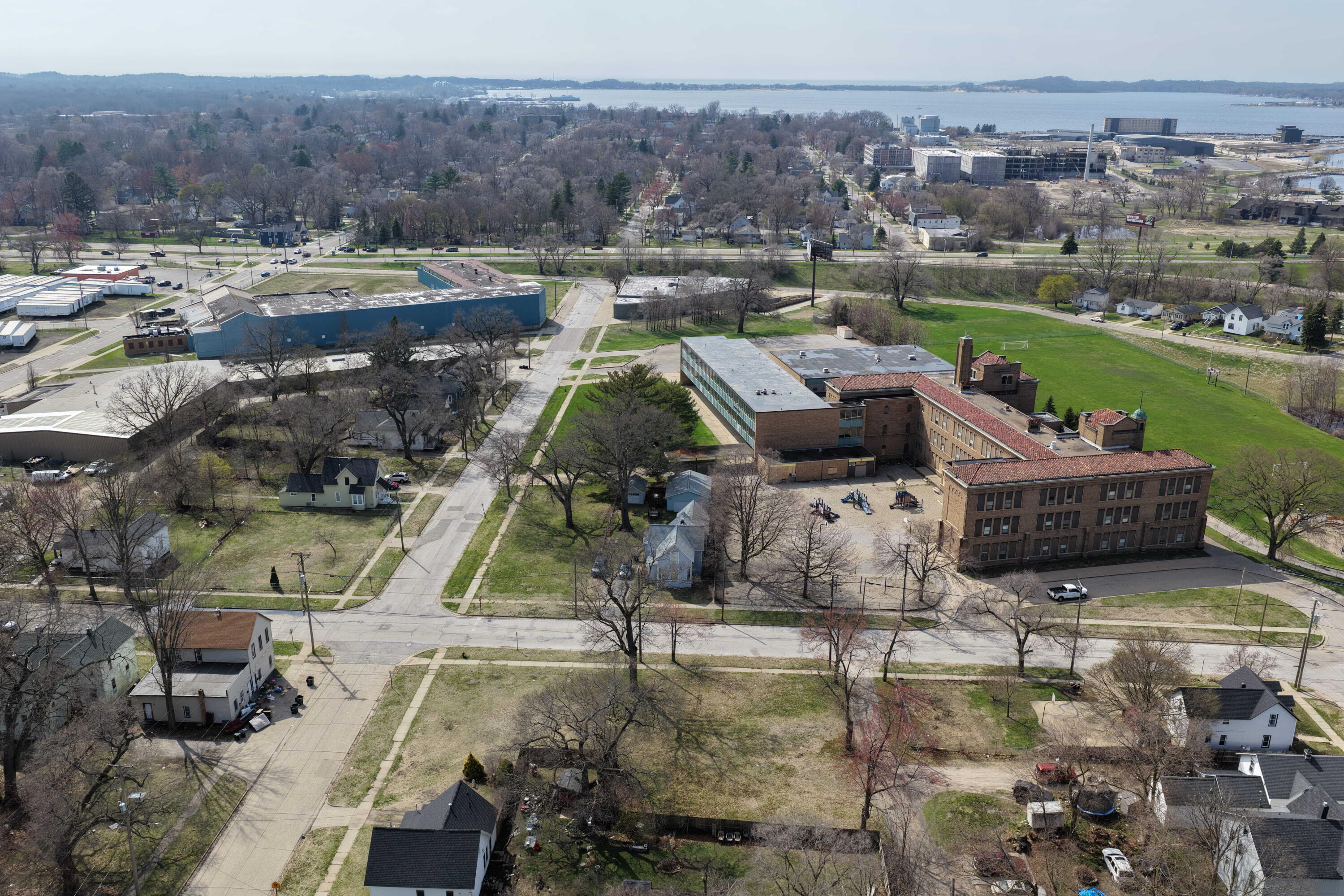 1468 8th Street Muskegon MI 49441