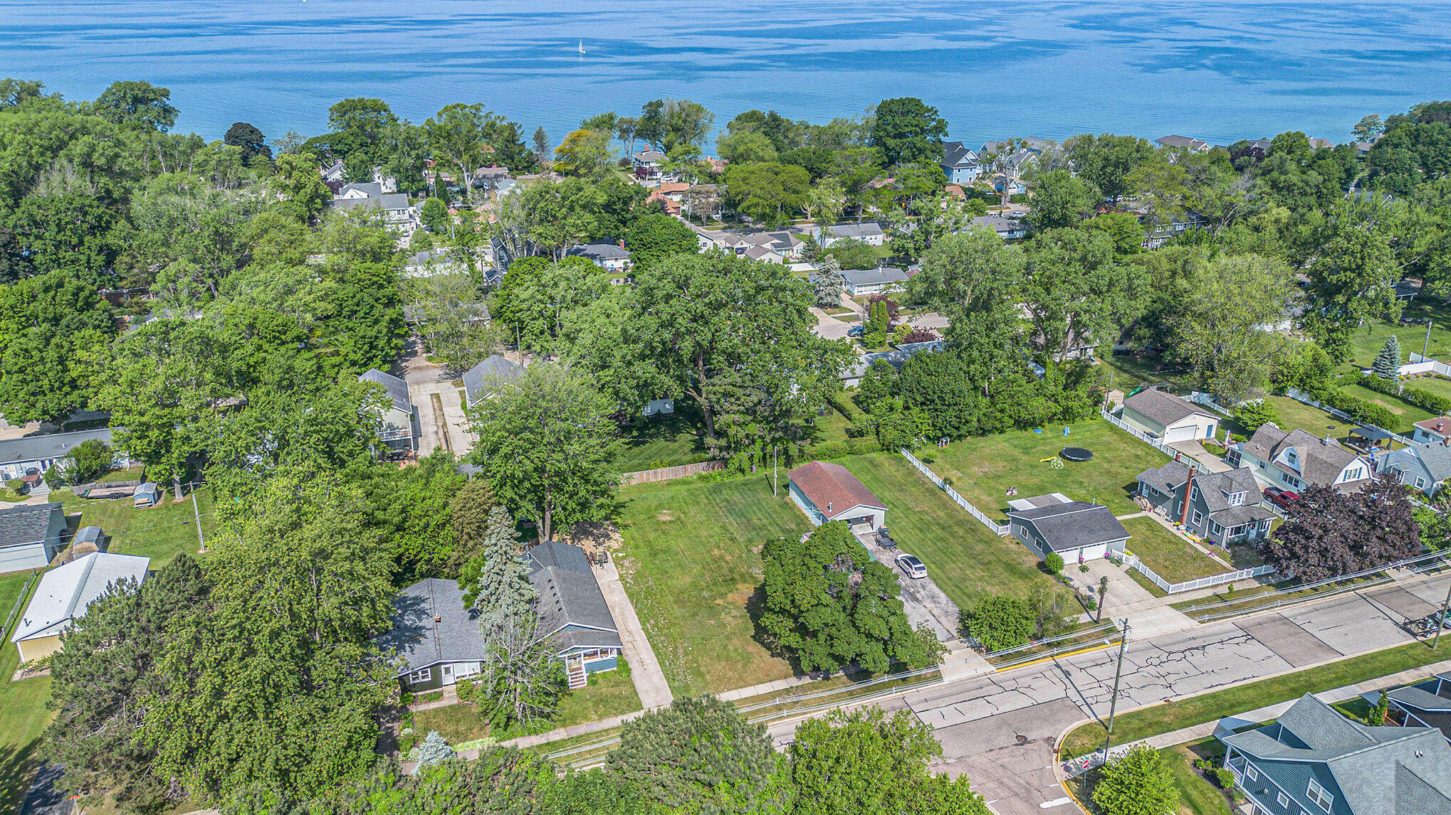 1006 St Joseph Street South Haven MI 49090