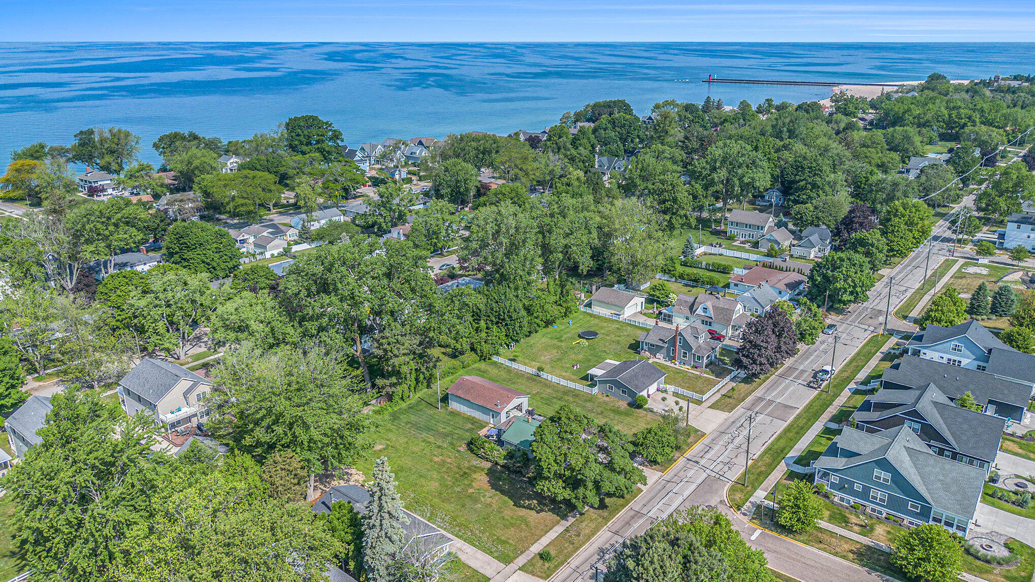 1006 St Joseph Street South Haven MI 49090