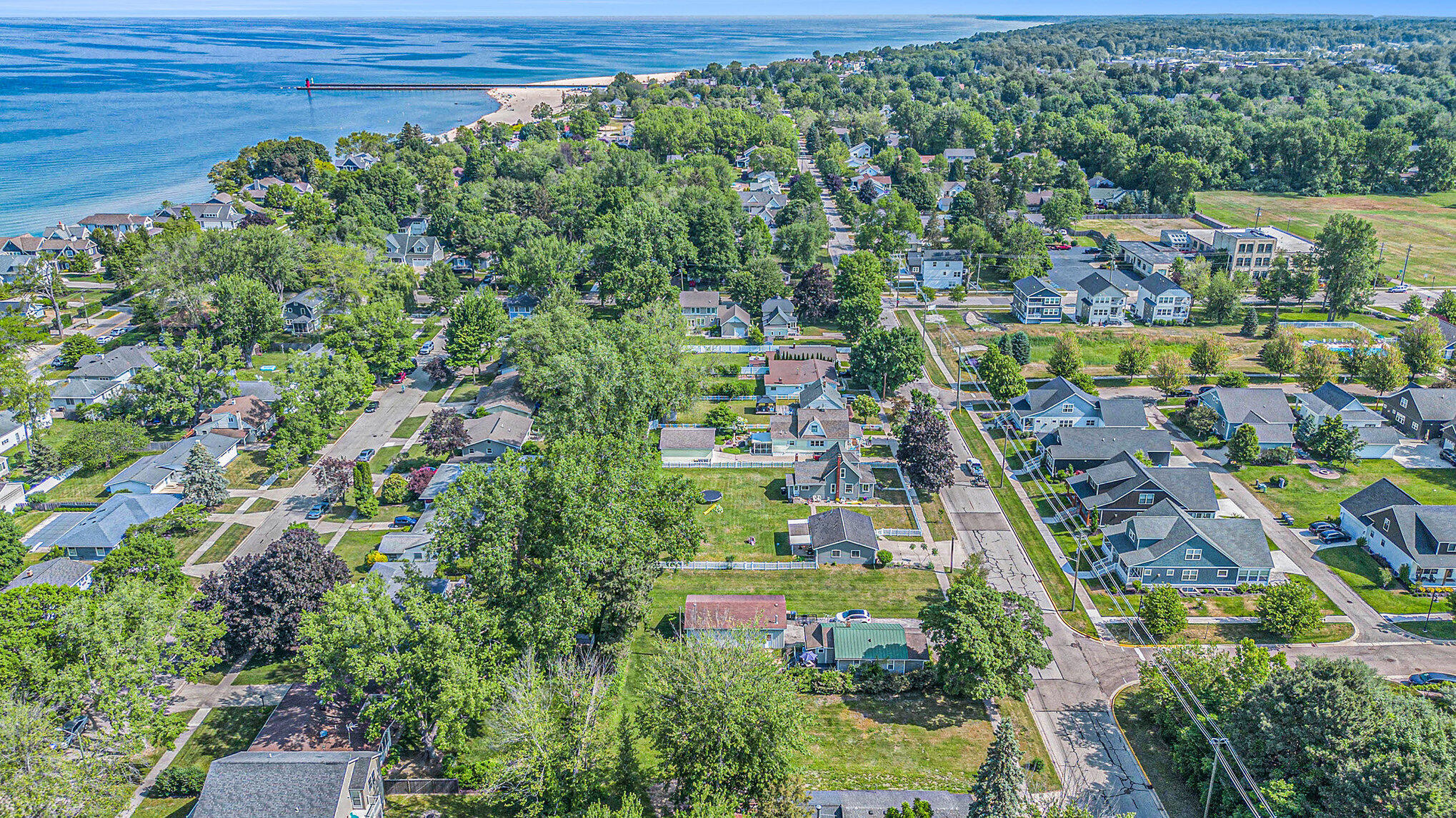 1006 St Joseph Street South Haven MI 49090
