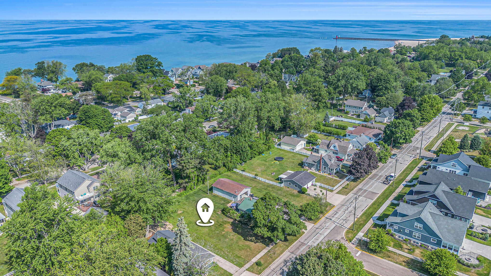 1006 St Joseph Street South Haven MI 49090