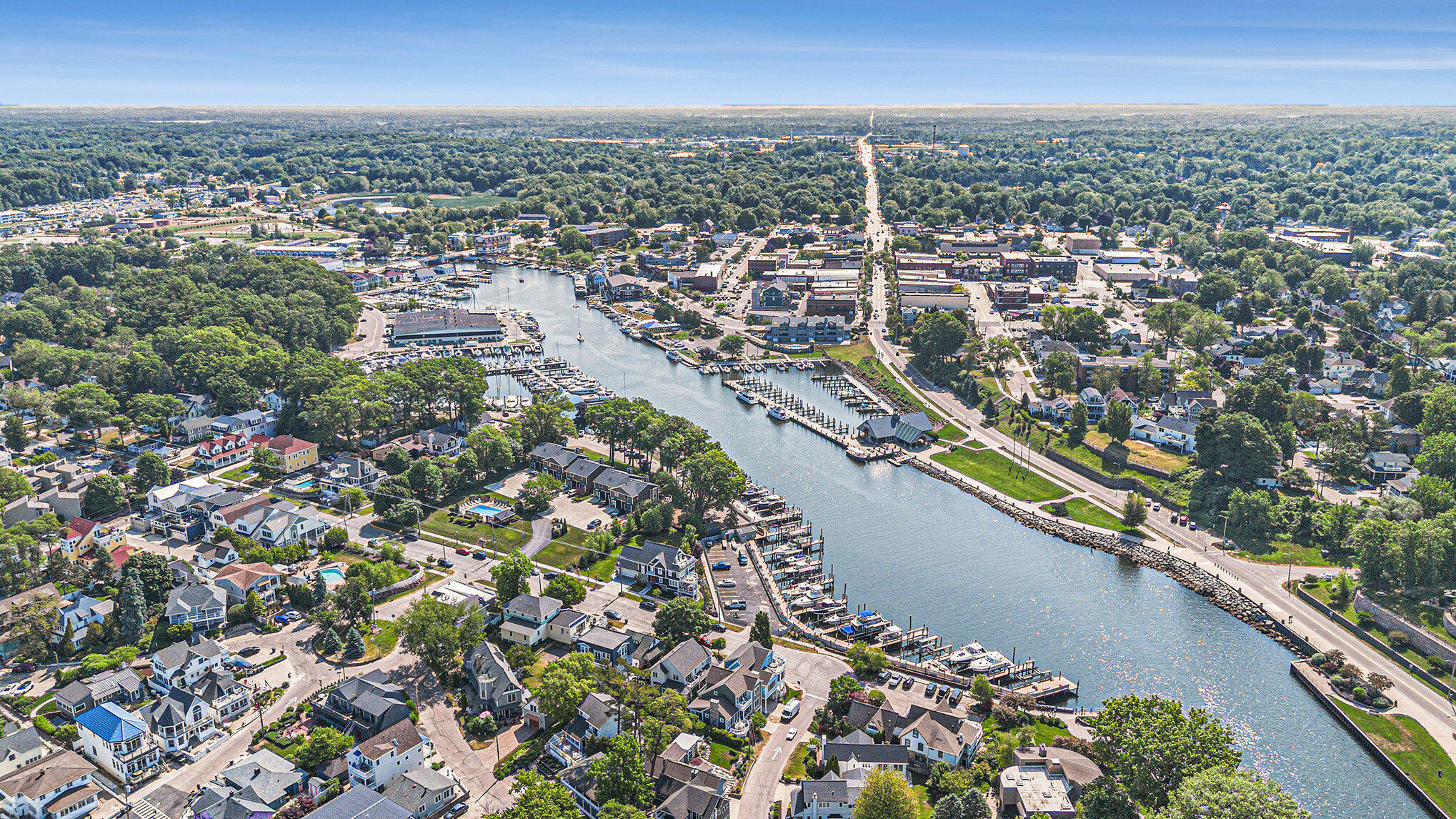 1006 St Joseph Street South Haven MI 49090