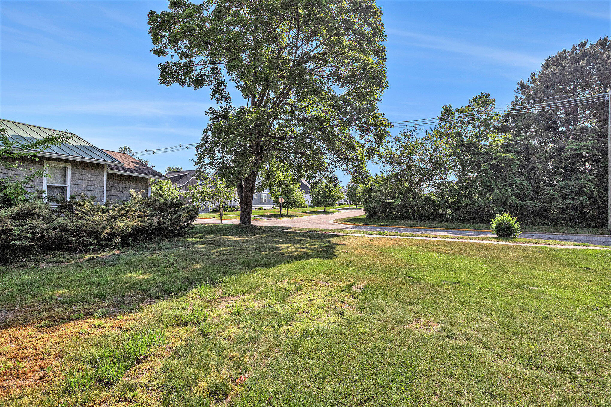 1006 St Joseph Street South Haven MI 49090