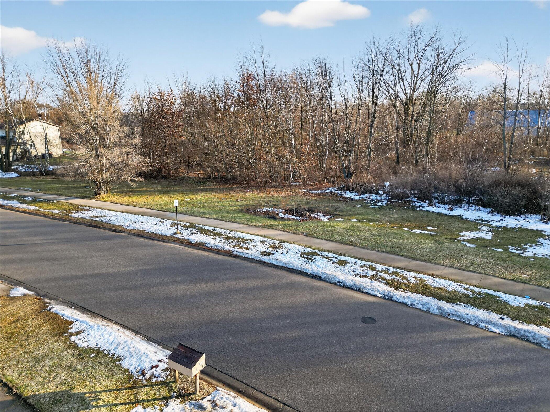 551 Century Lane Holland MI 49423
