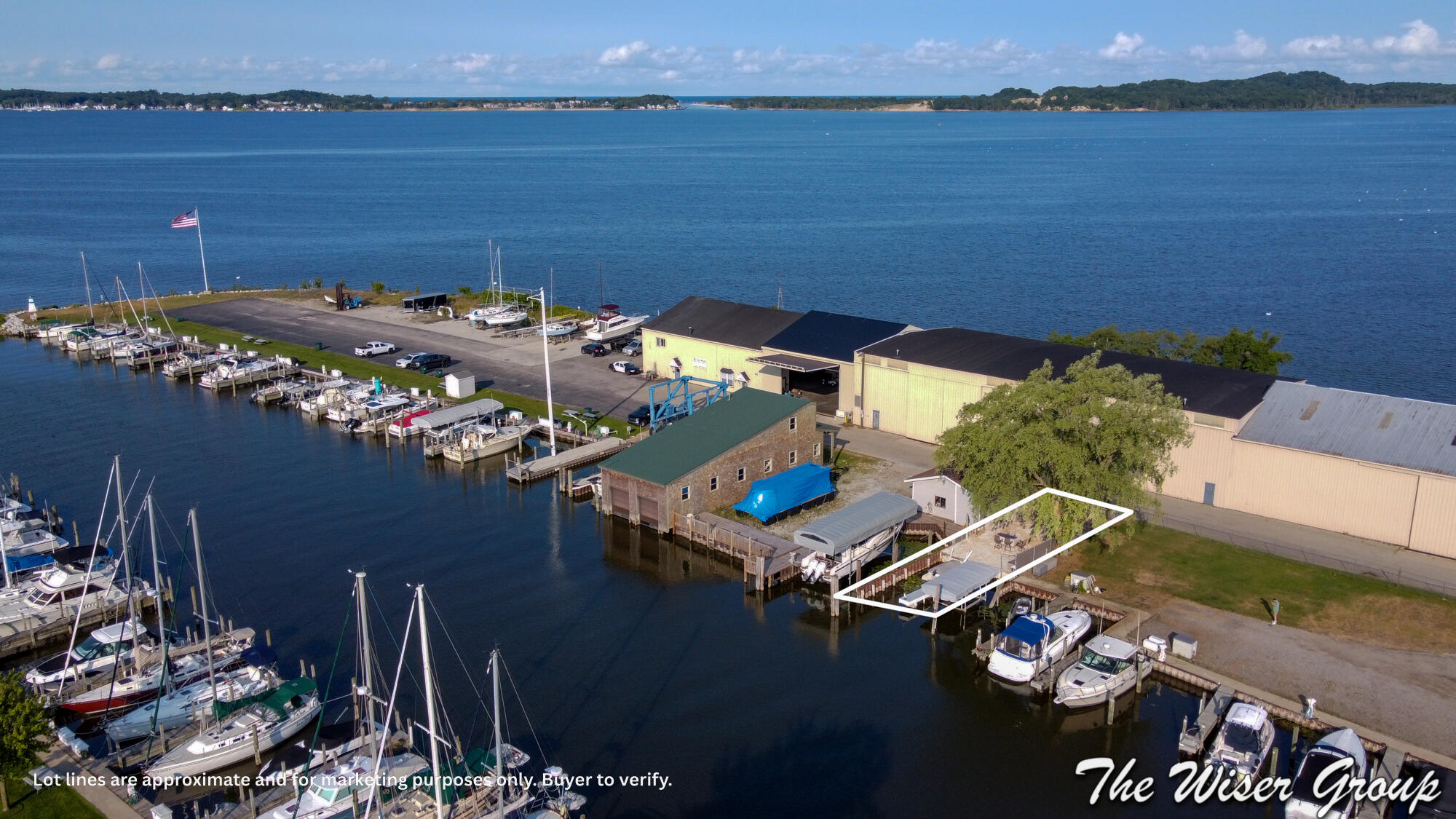 332 Cihak Street Muskegon MI 49445